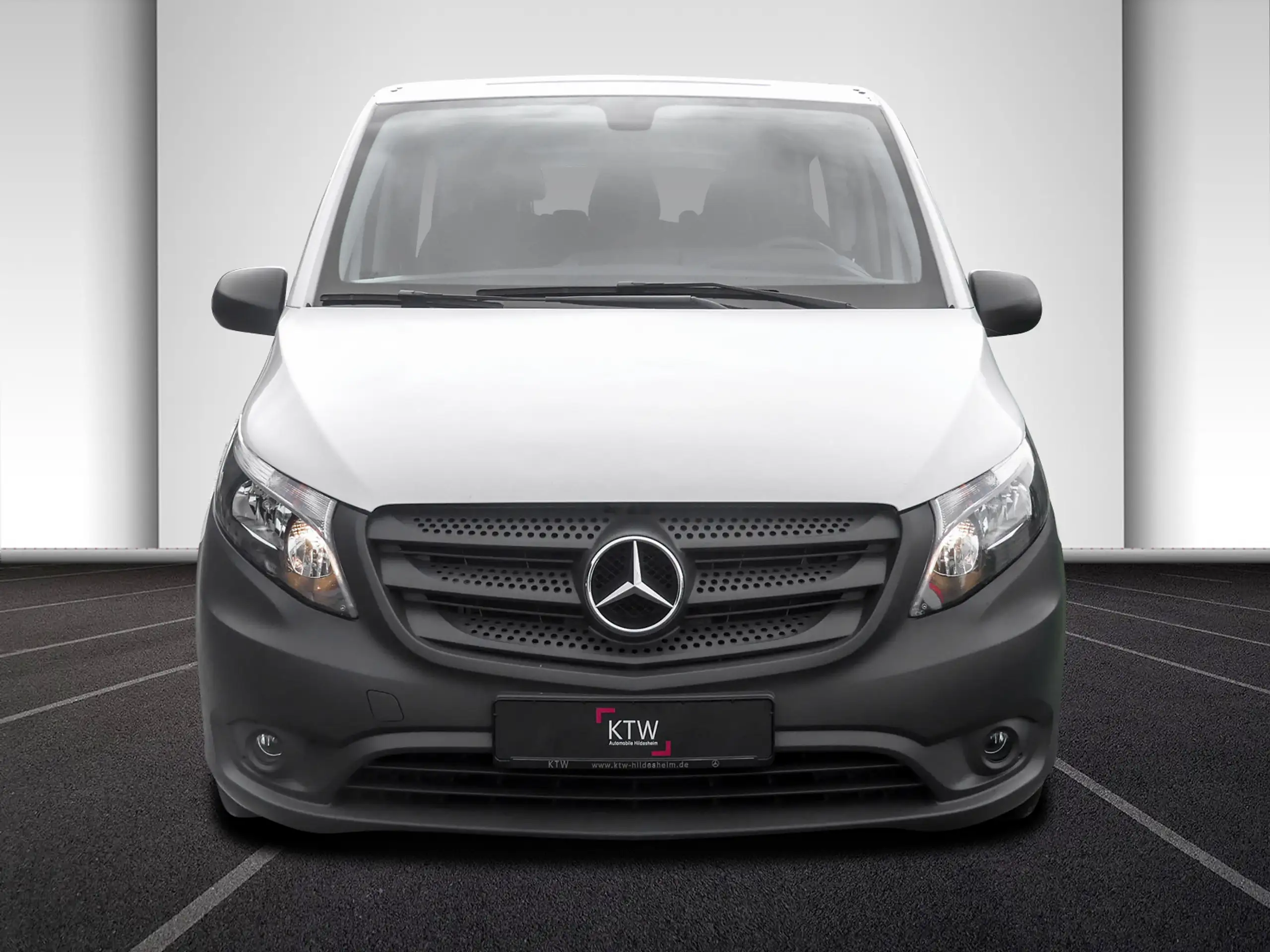 Mercedes-Benz - Vito