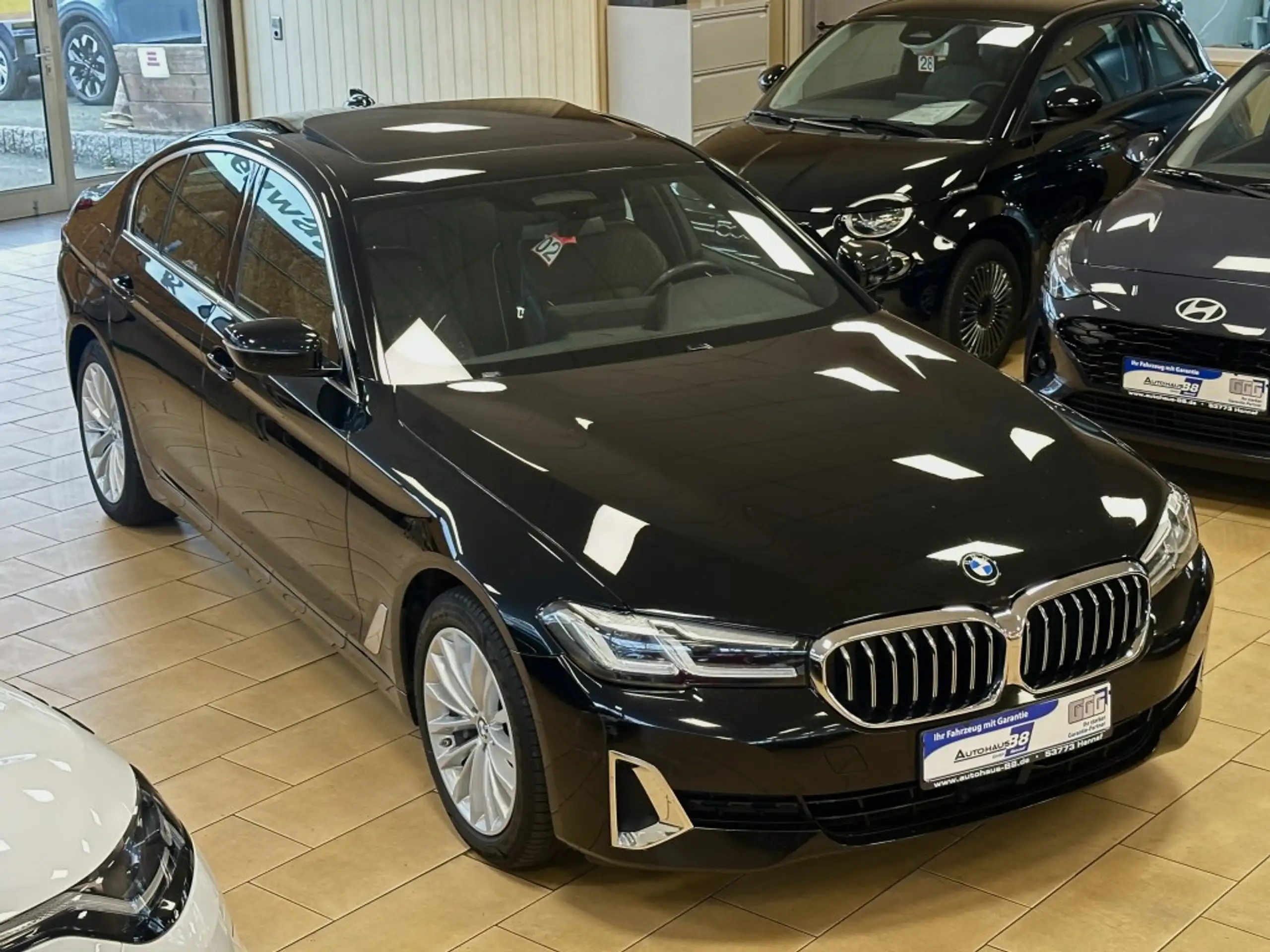 BMW - 530