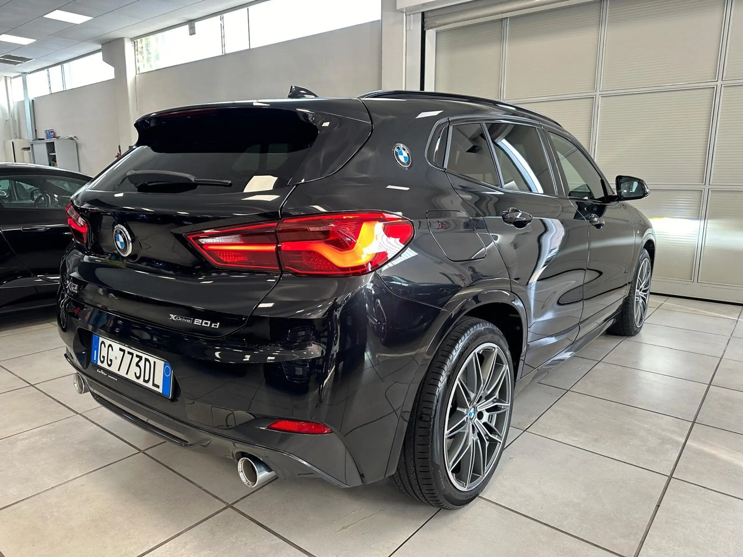 BMW - X2