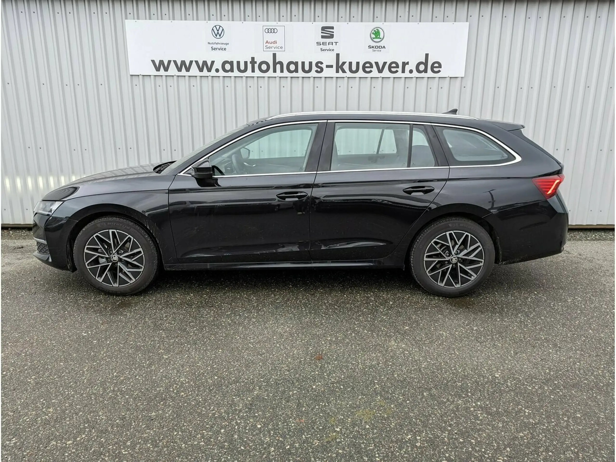 Skoda - Octavia