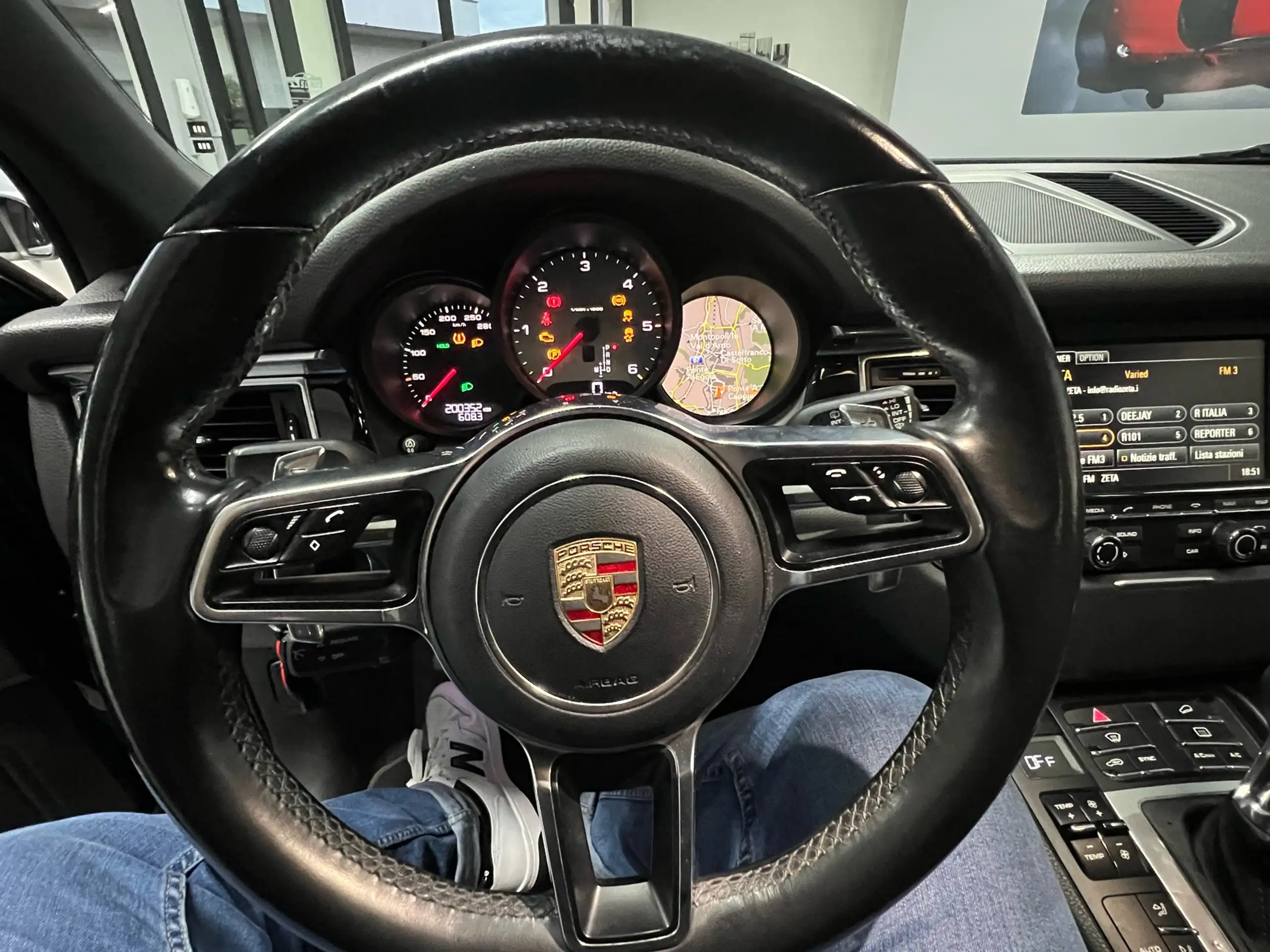 Porsche - Macan