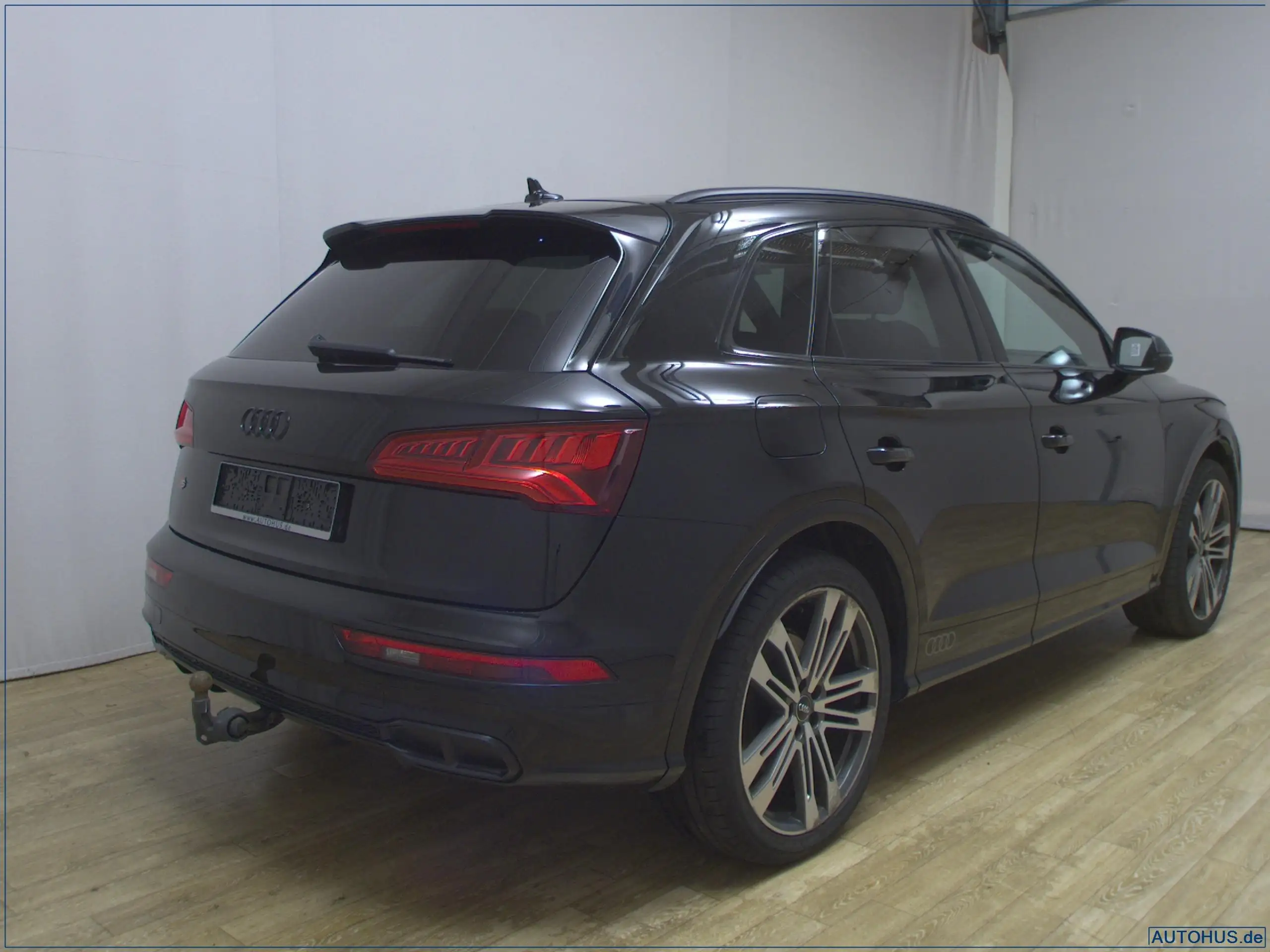 Audi - SQ5