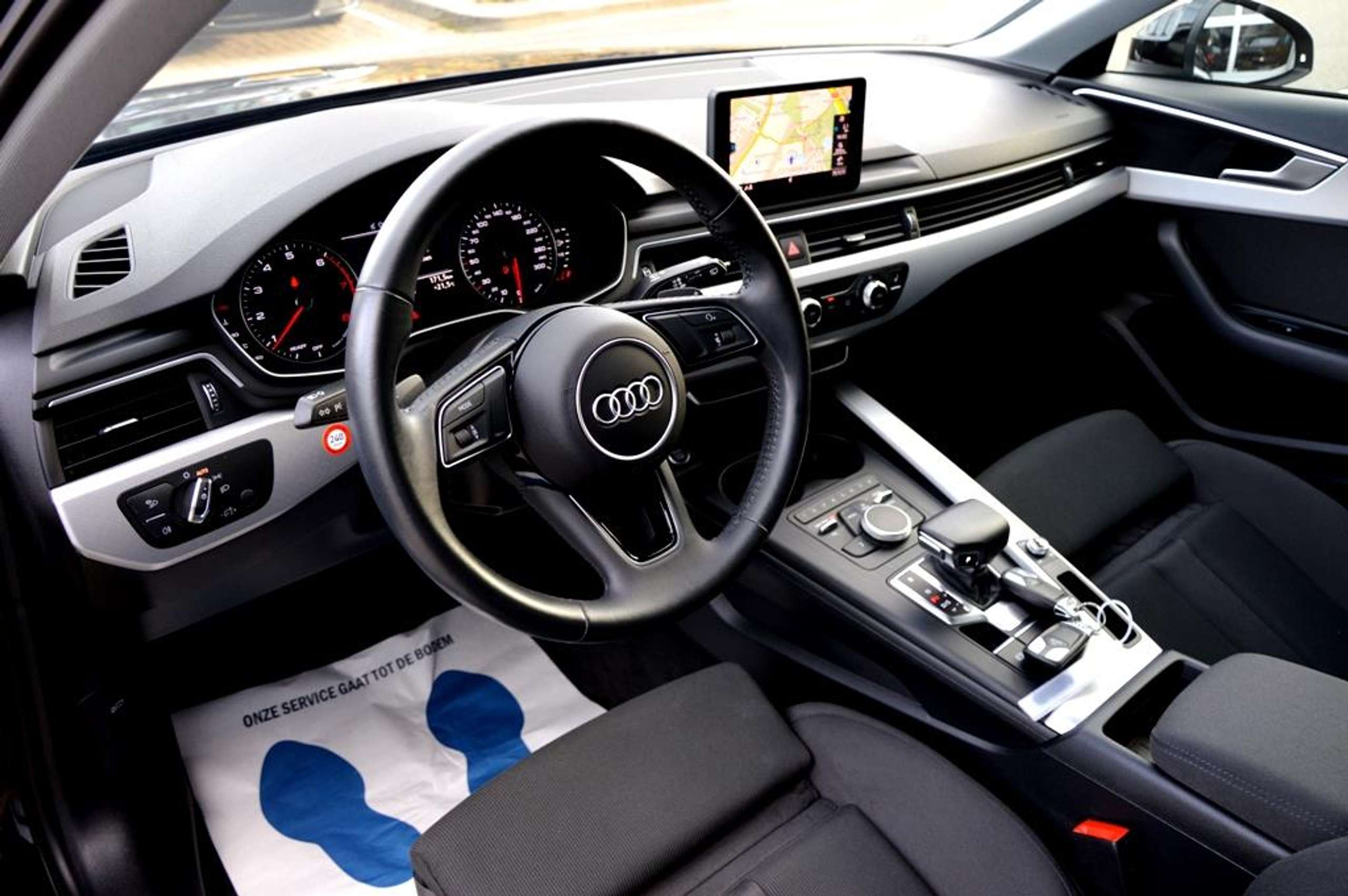 Audi - A4