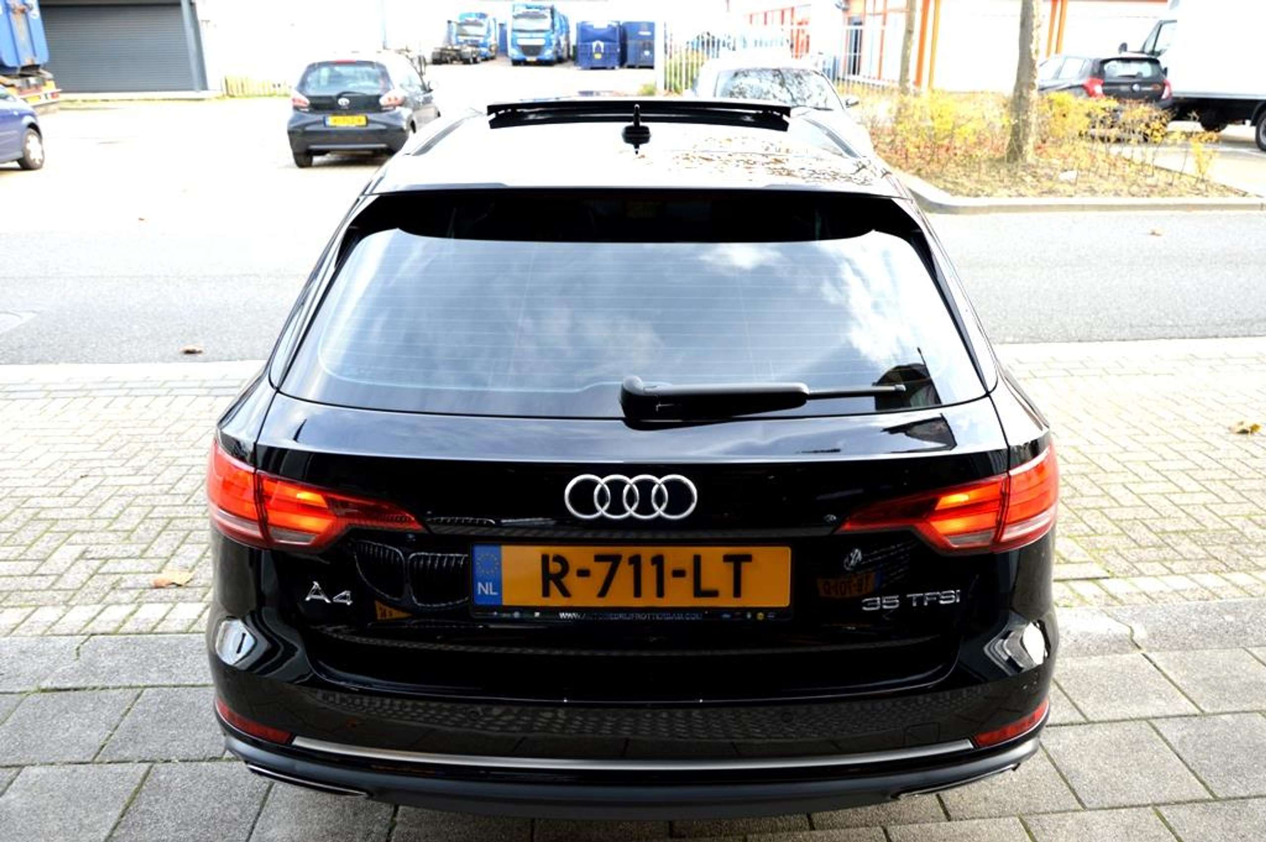 Audi - A4