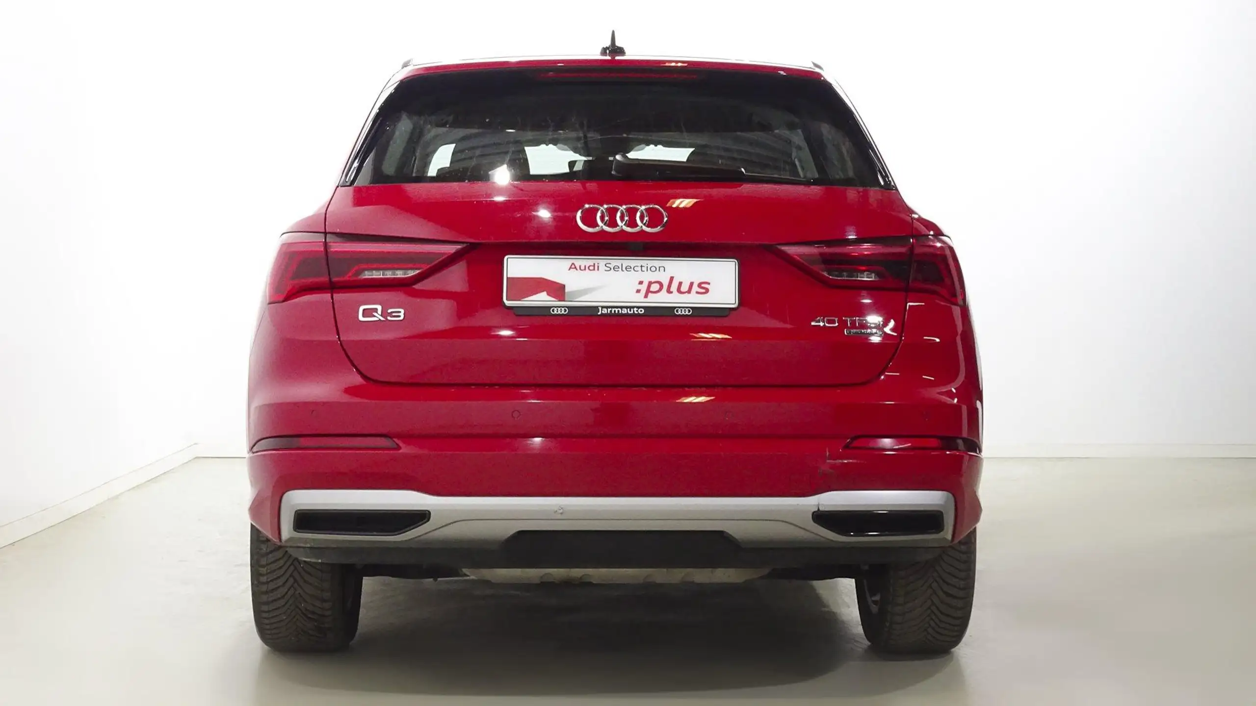 Audi - Q3