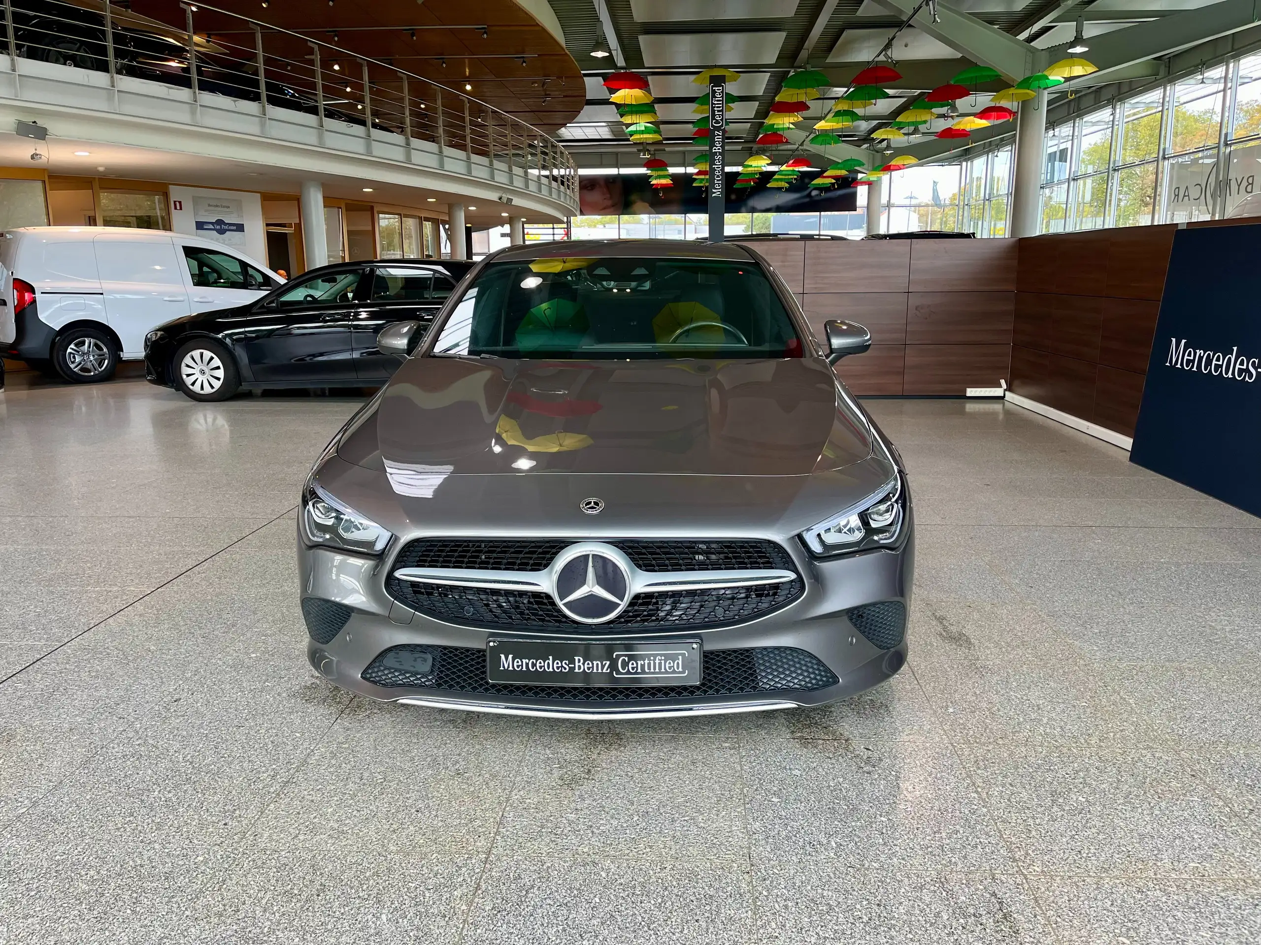 Mercedes-Benz - CLA 250