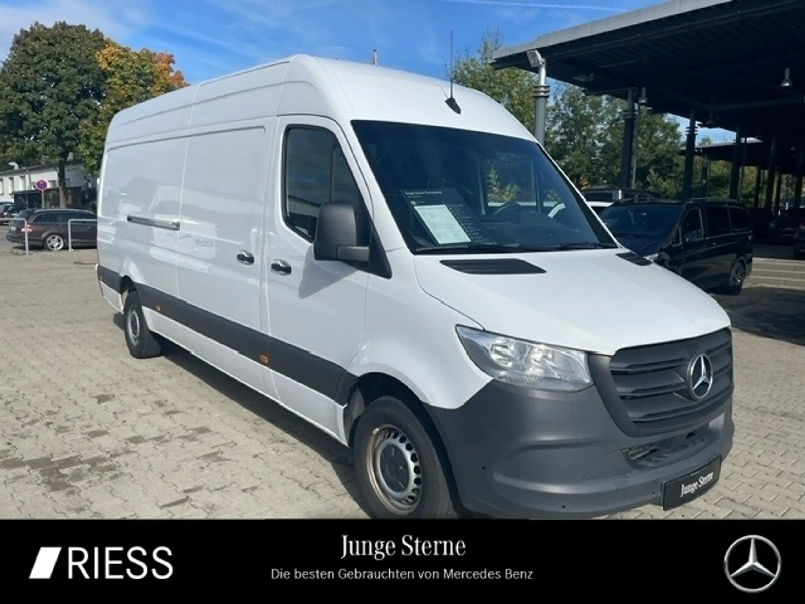 Mercedes-Benz - Sprinter