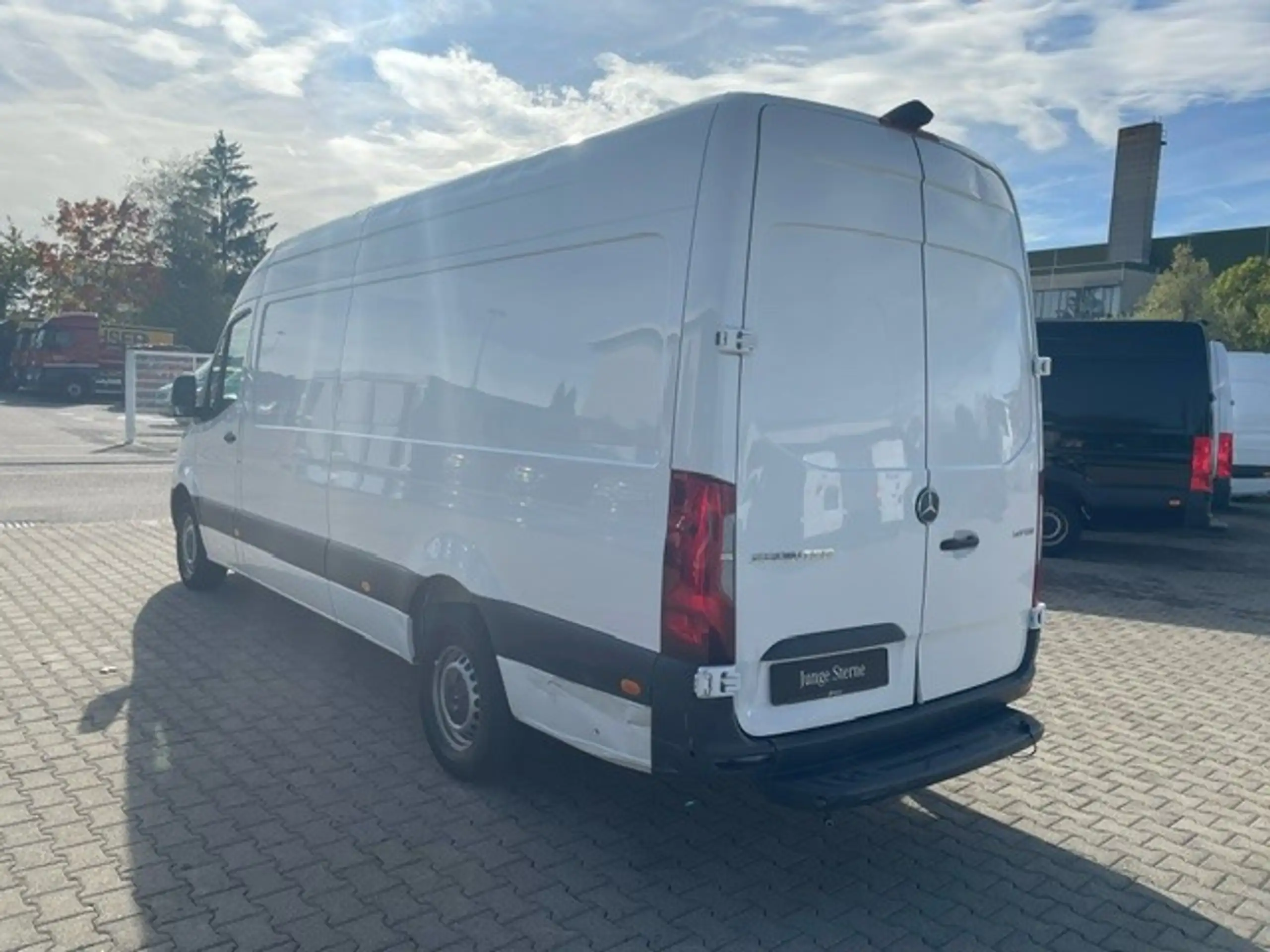 Mercedes-Benz - Sprinter