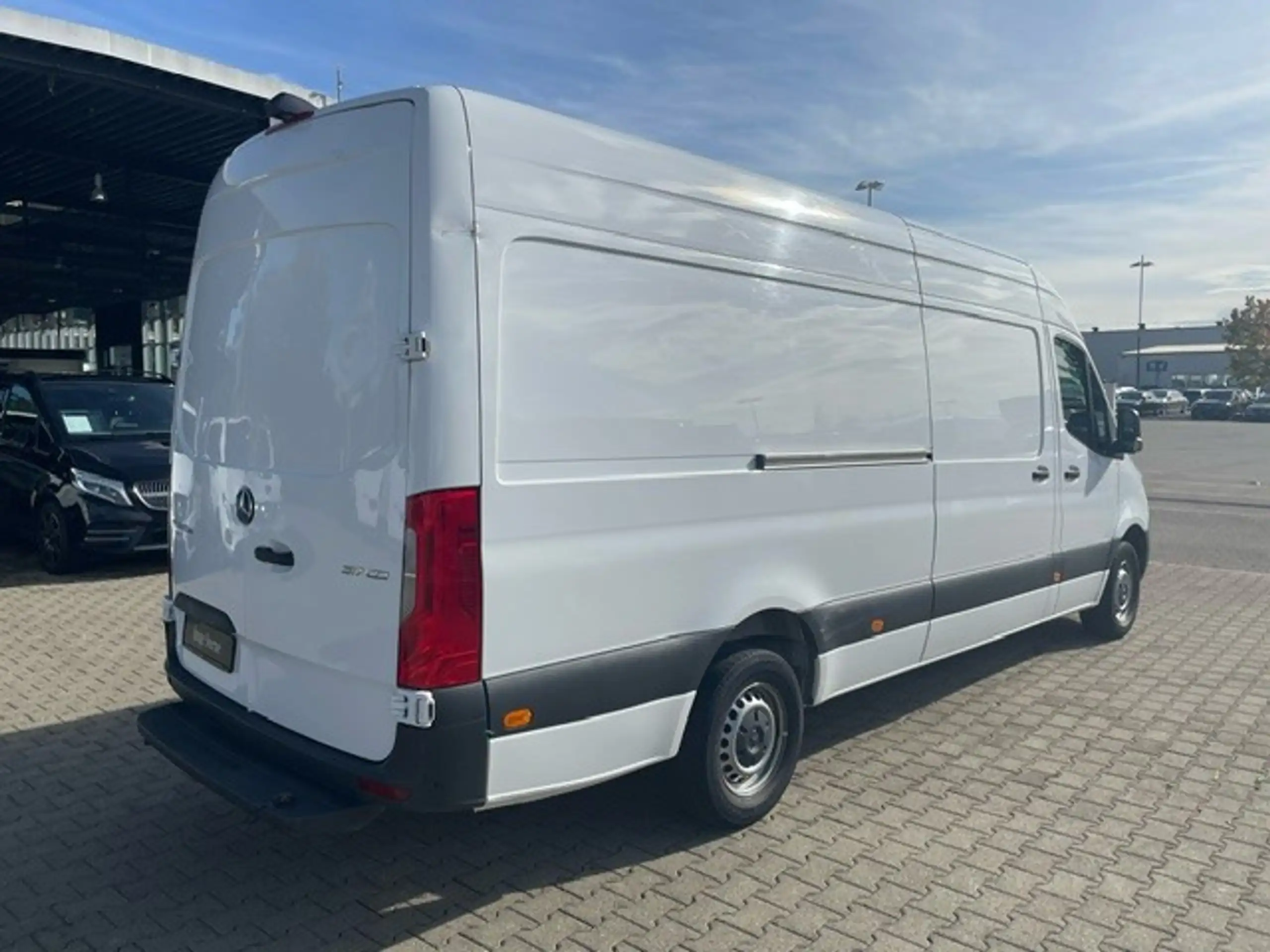 Mercedes-Benz - Sprinter