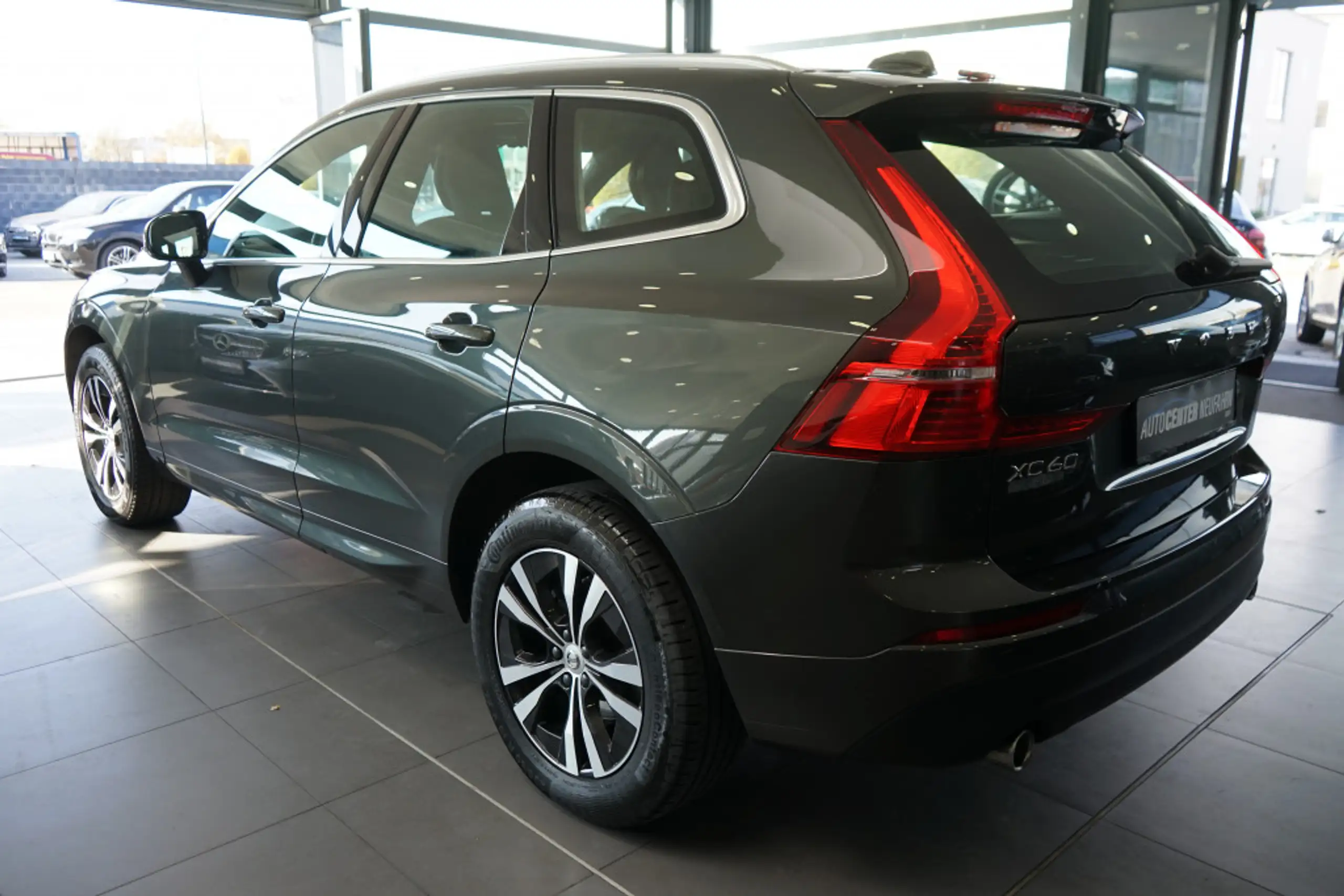 Volvo - XC60