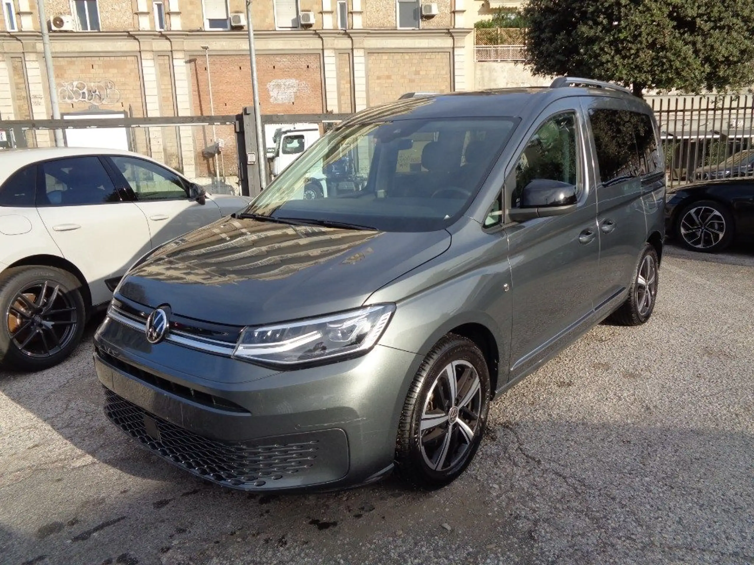 Volkswagen - Caddy