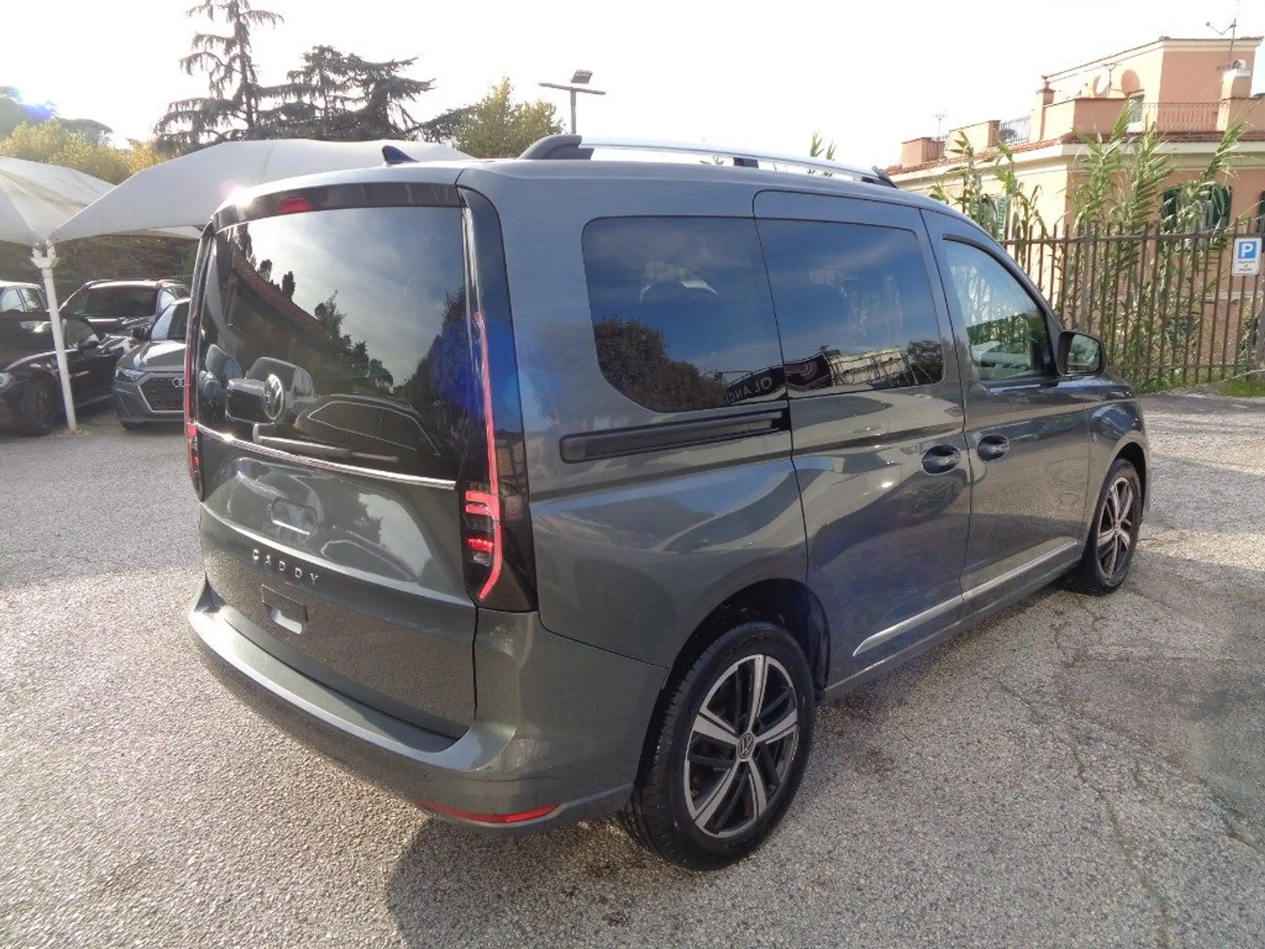 Volkswagen - Caddy