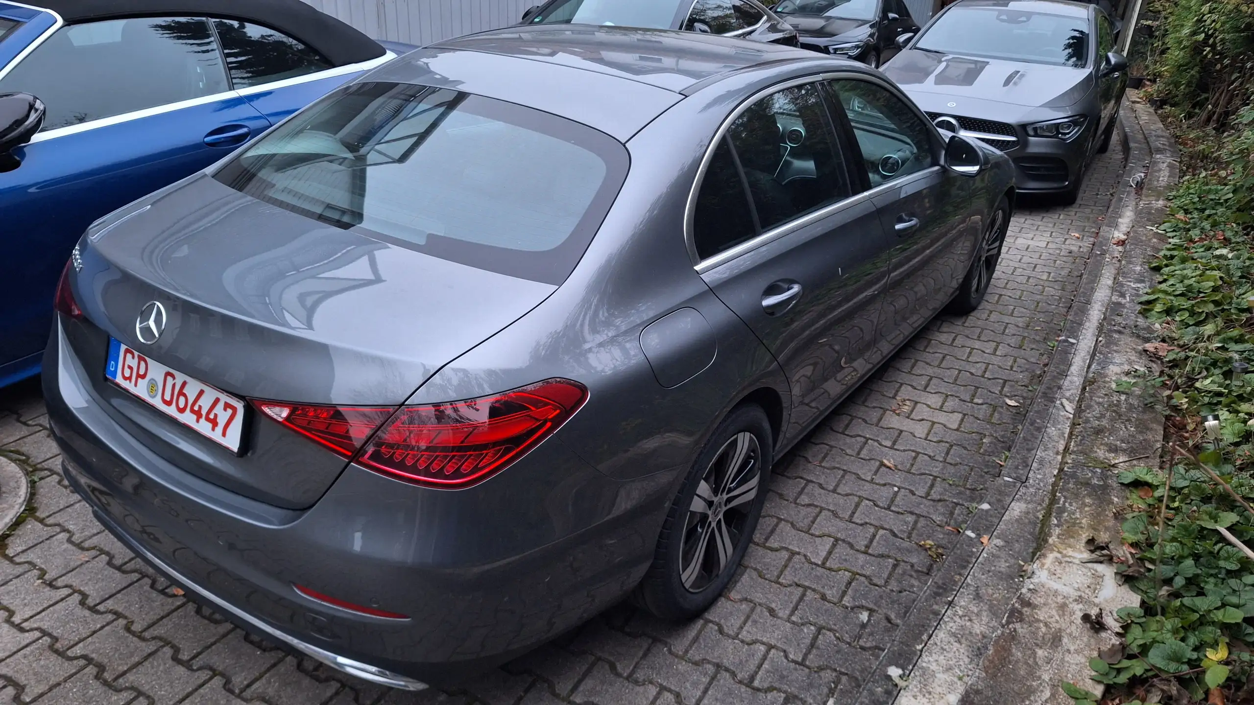 Mercedes-Benz - C 220