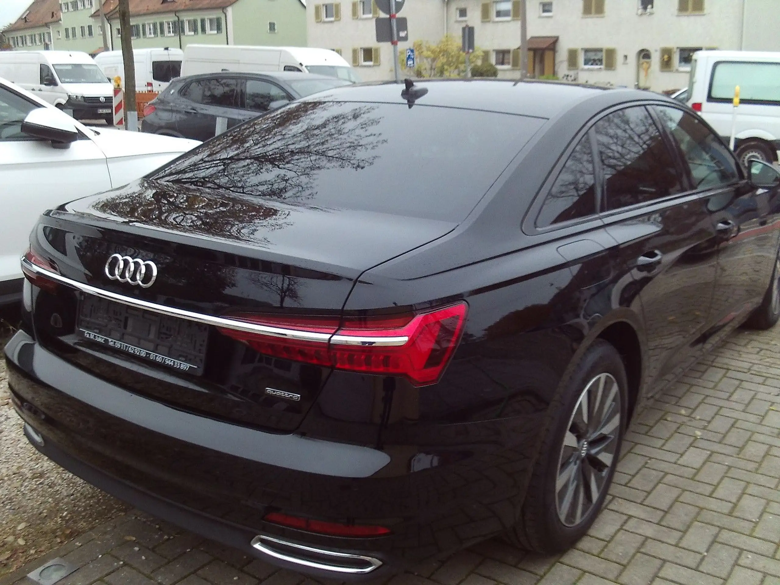 Audi - A6