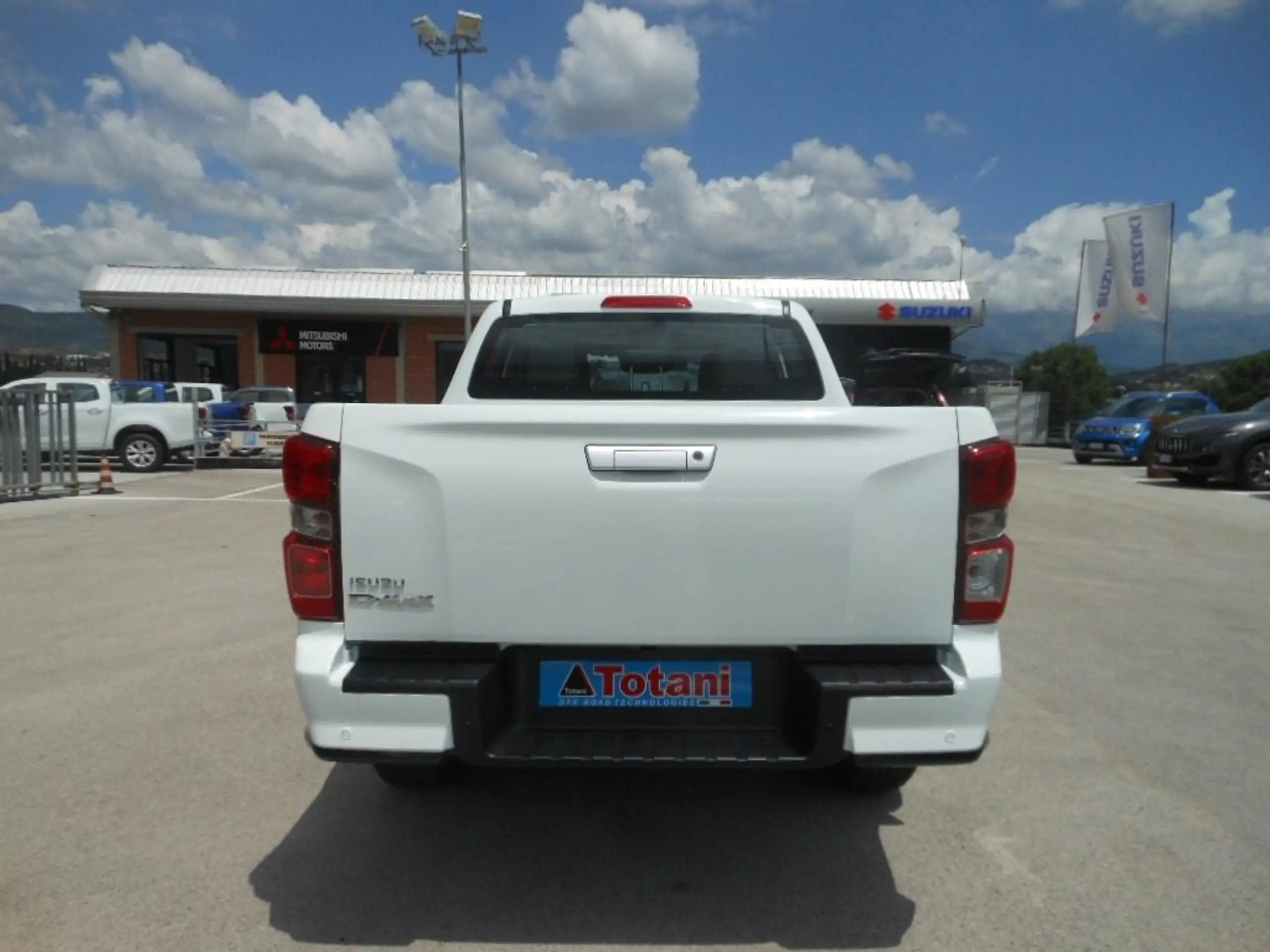 Isuzu - D-Max