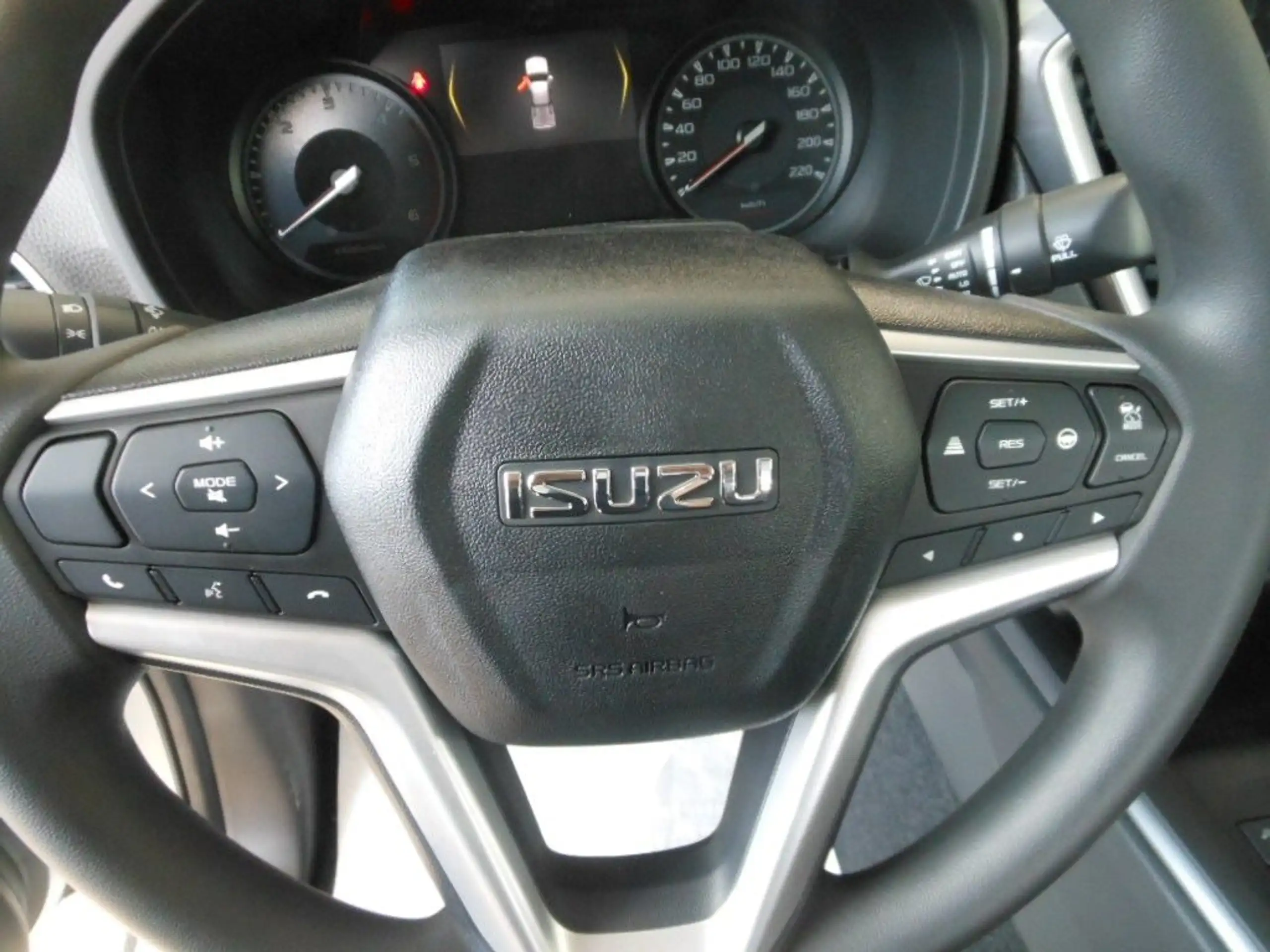 Isuzu - D-Max