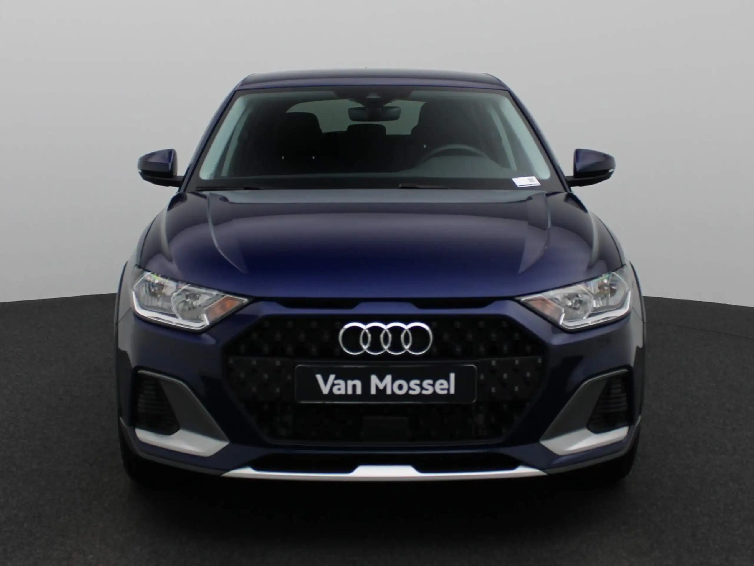 Audi - A1