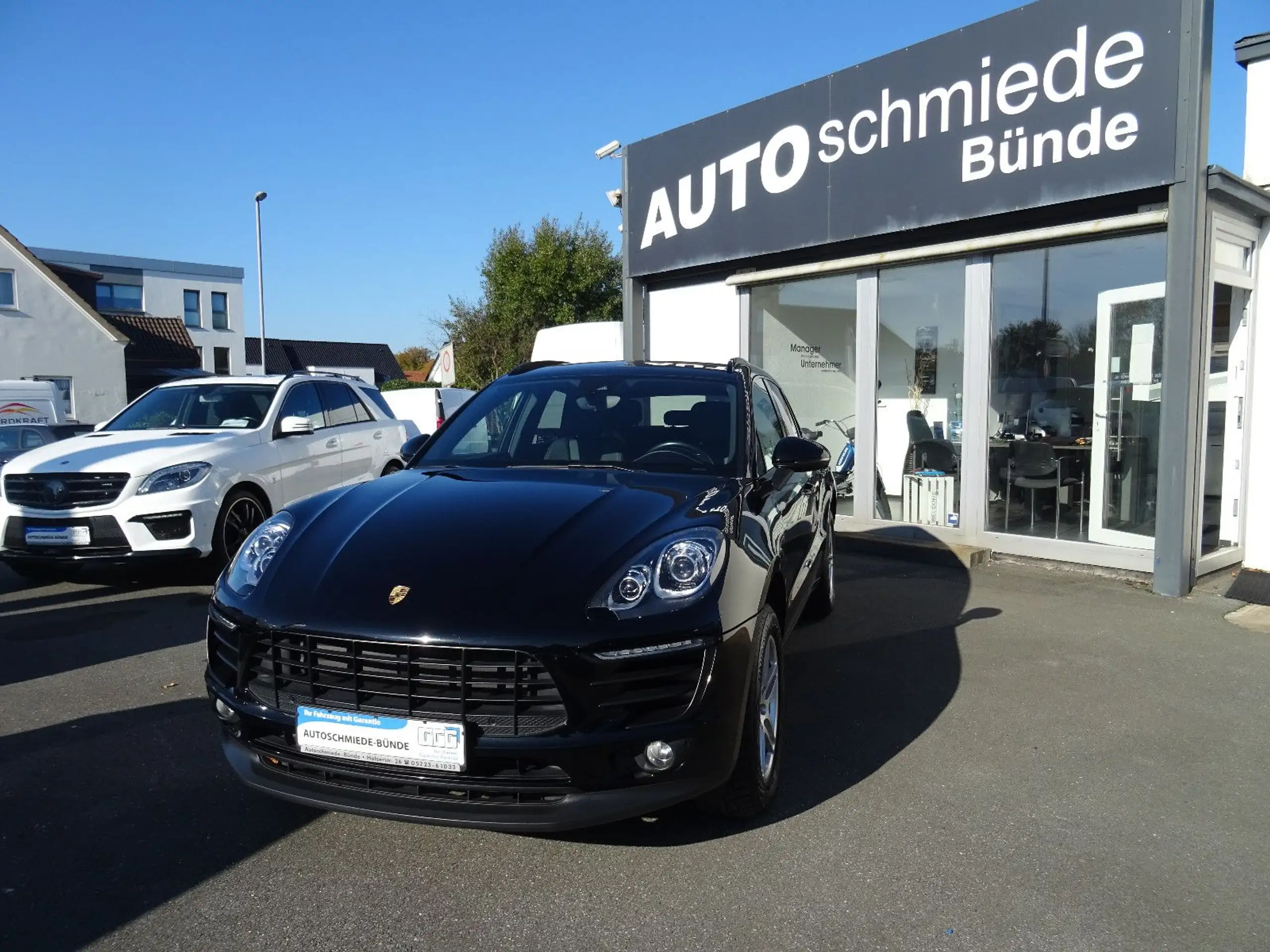 Porsche - Macan