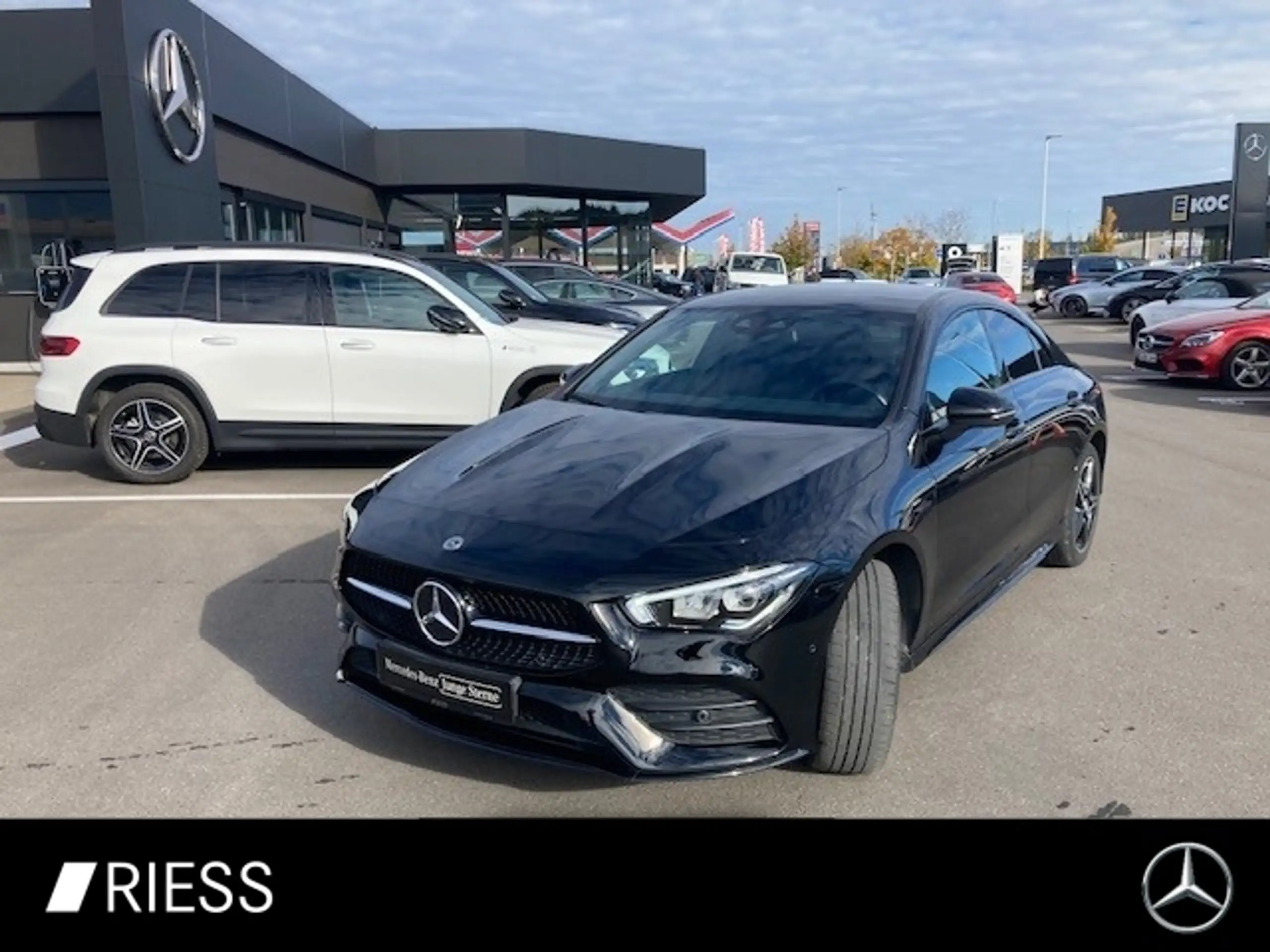 Mercedes-Benz - CLA 250