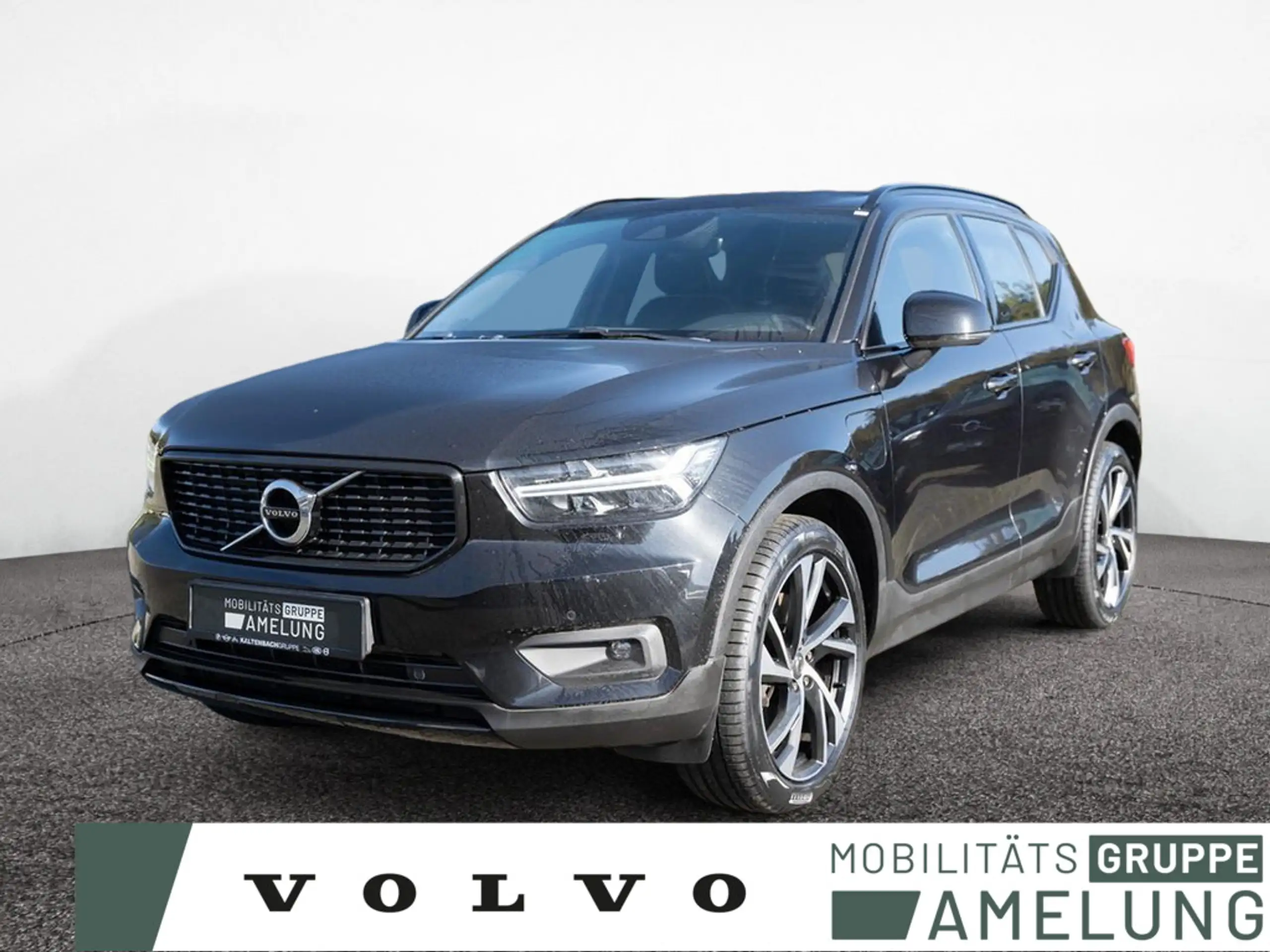 Volvo - XC40