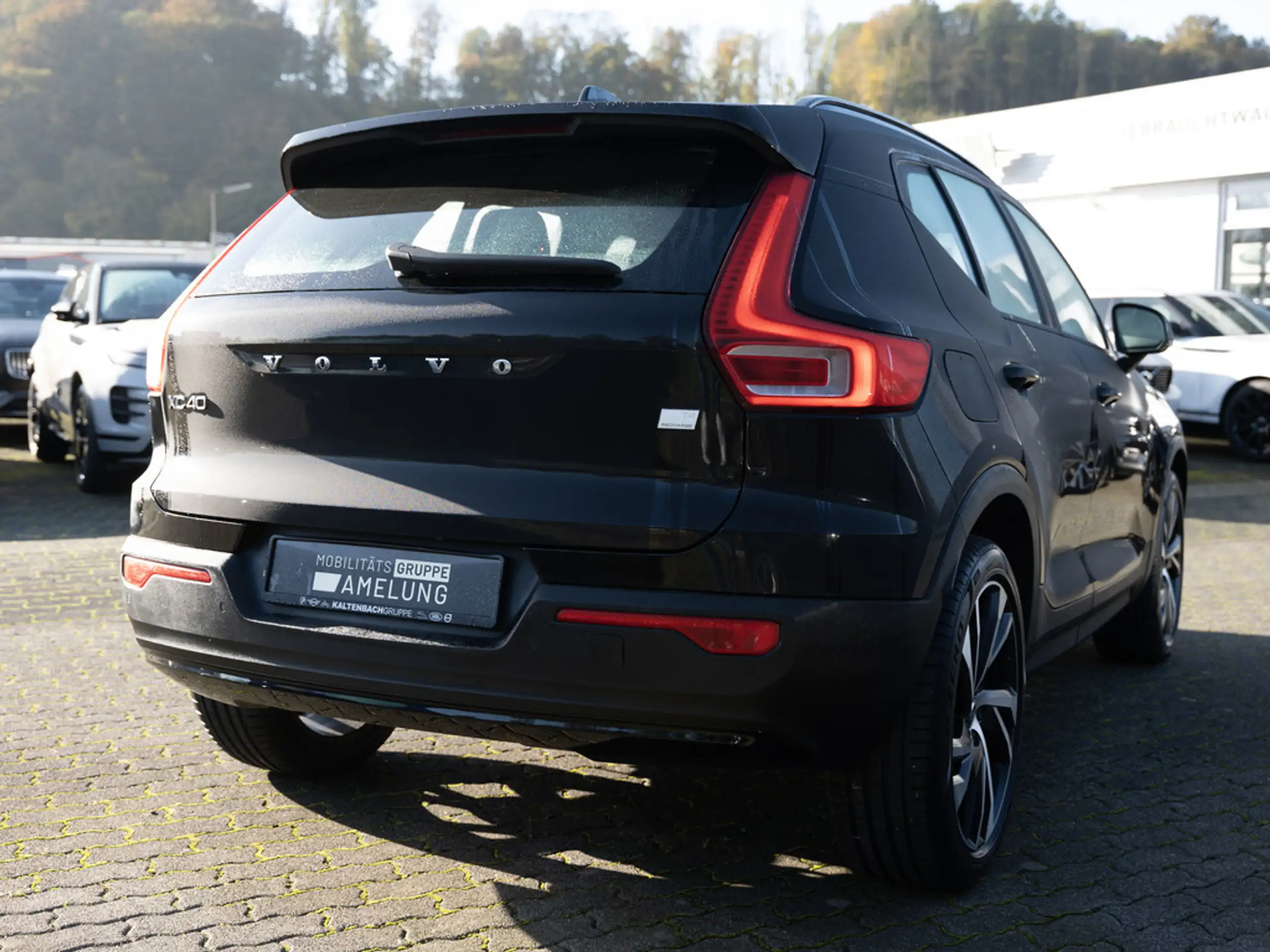 Volvo - XC40