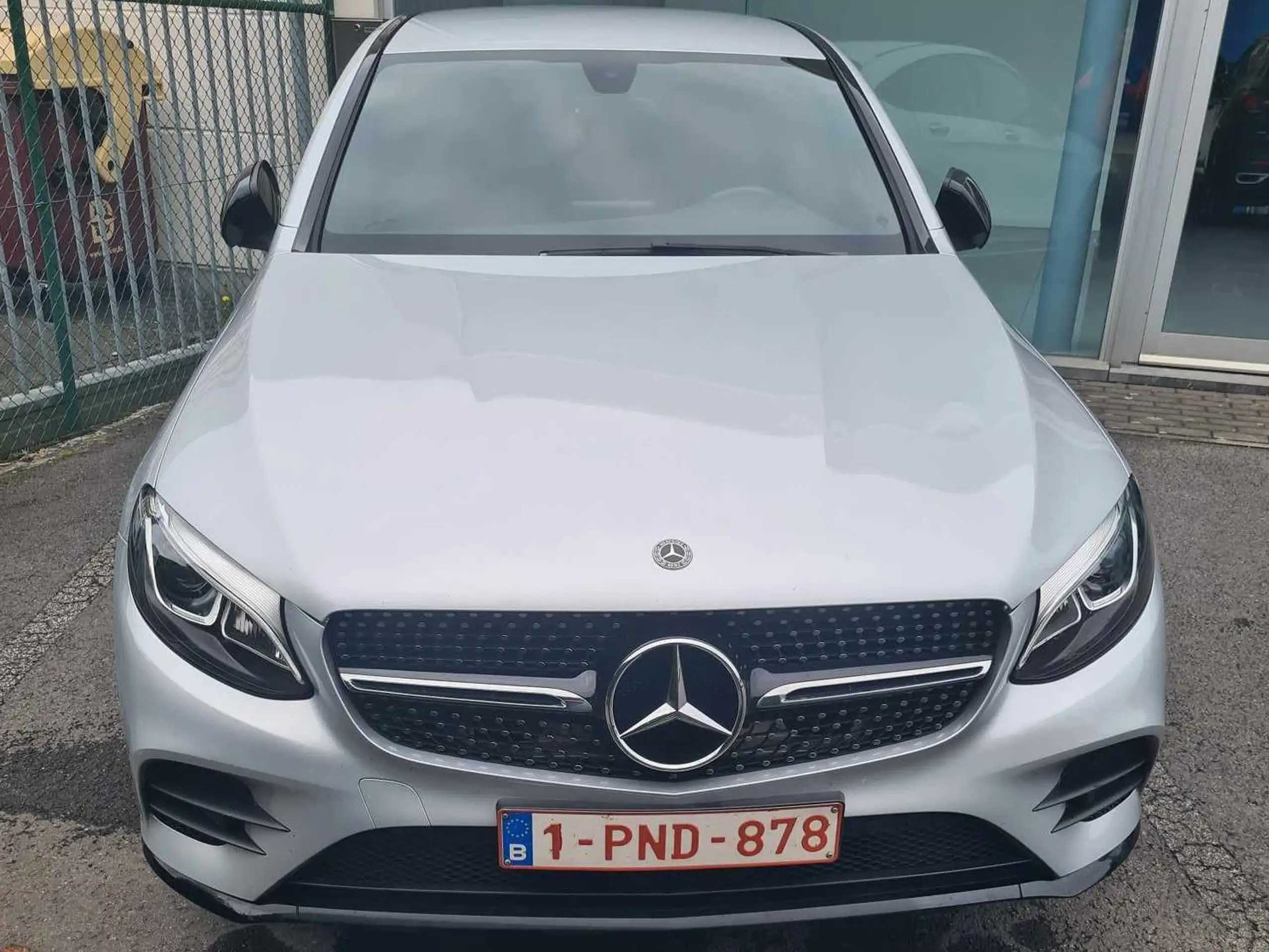 Mercedes-Benz - GLC 220