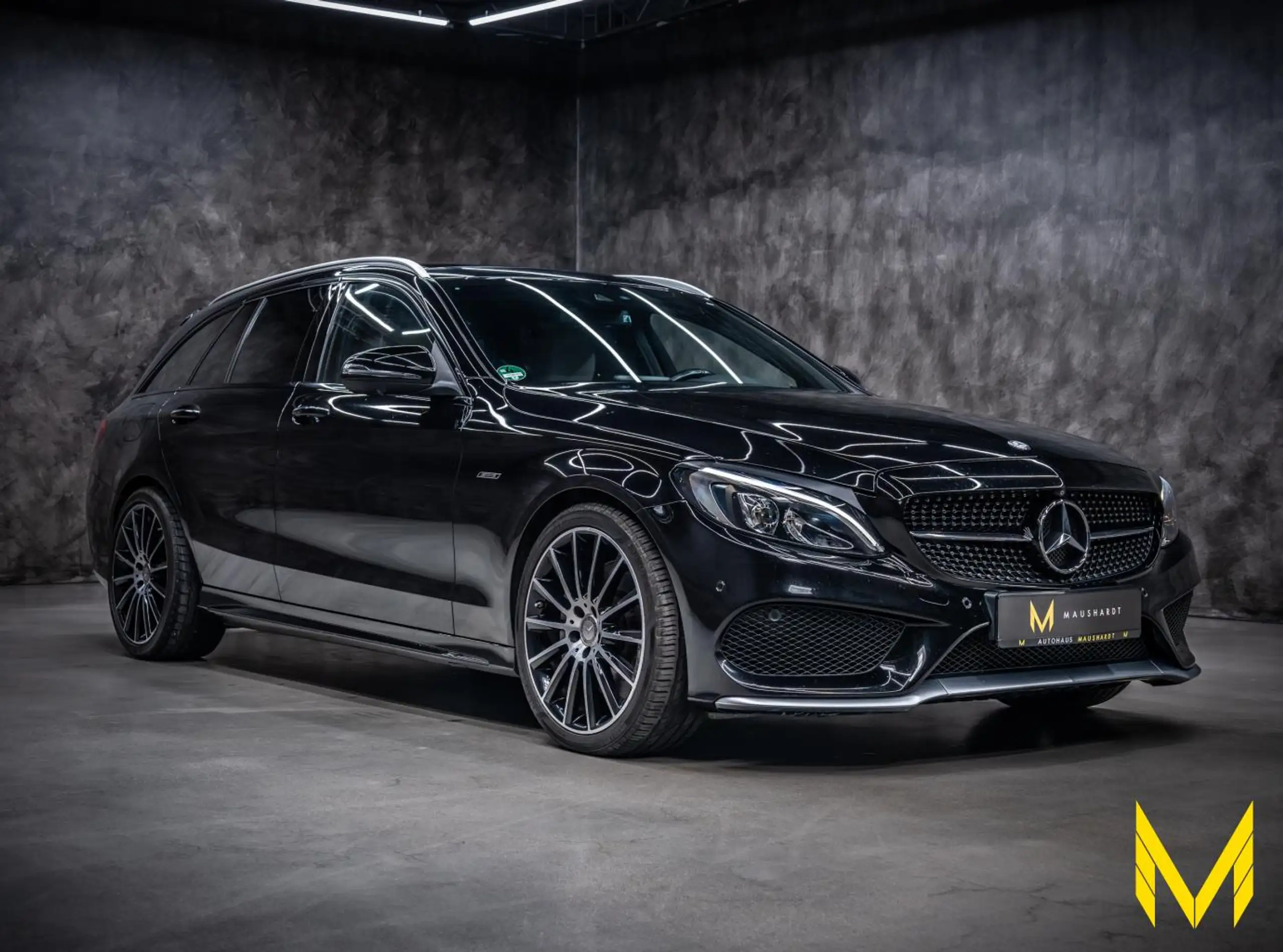 Mercedes-Benz - C 43 AMG