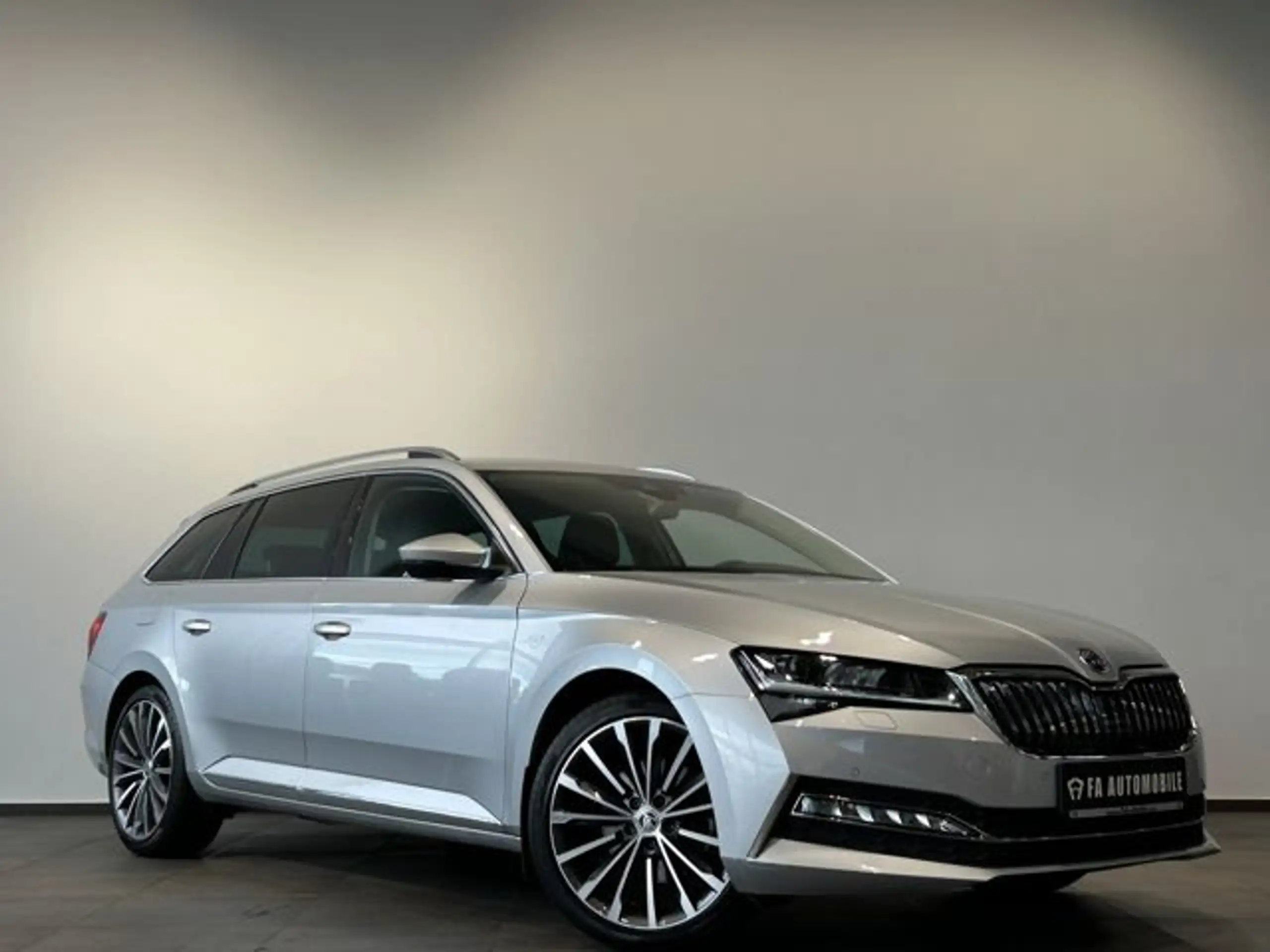 Skoda - Superb