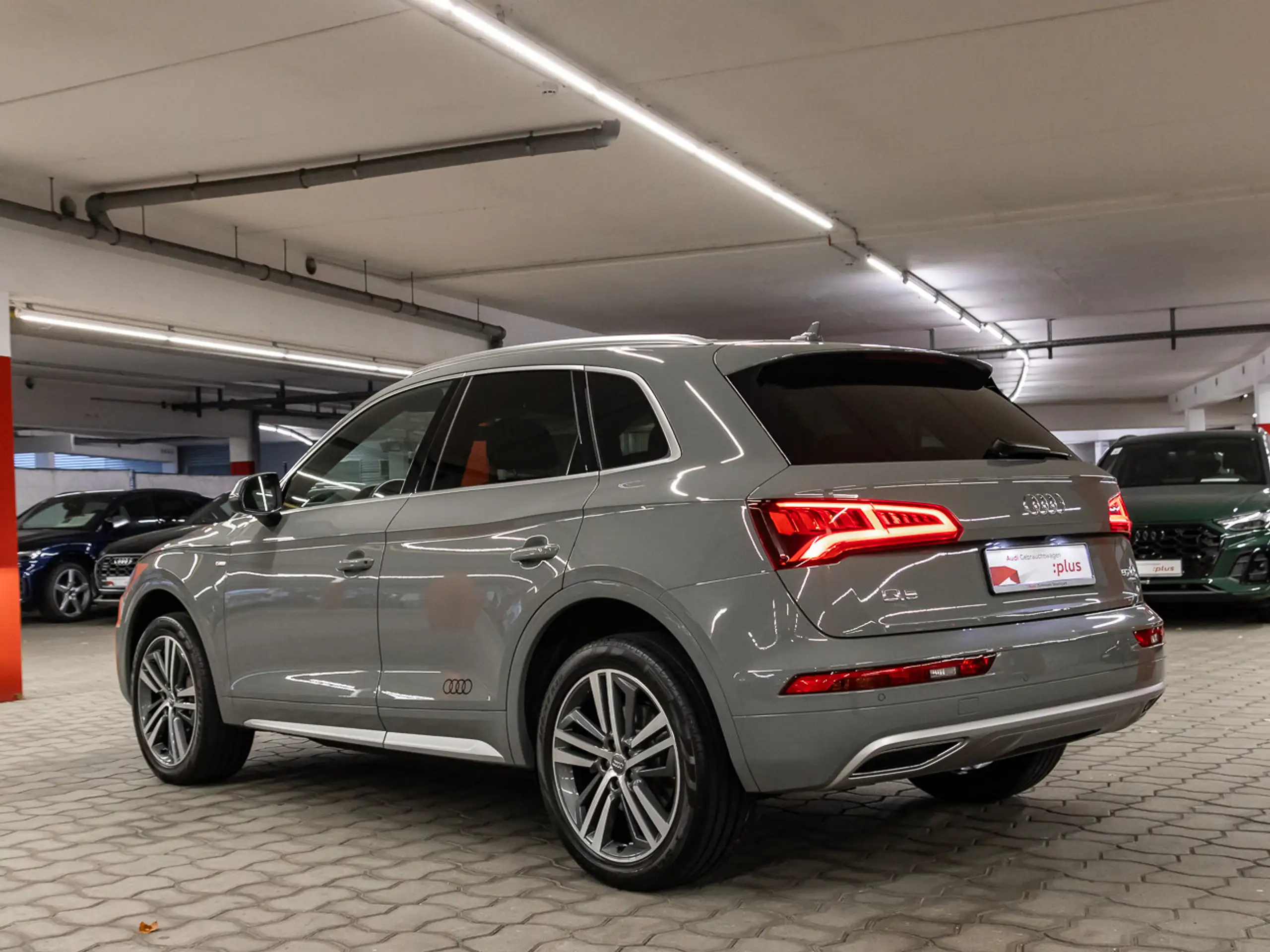 Audi - Q5