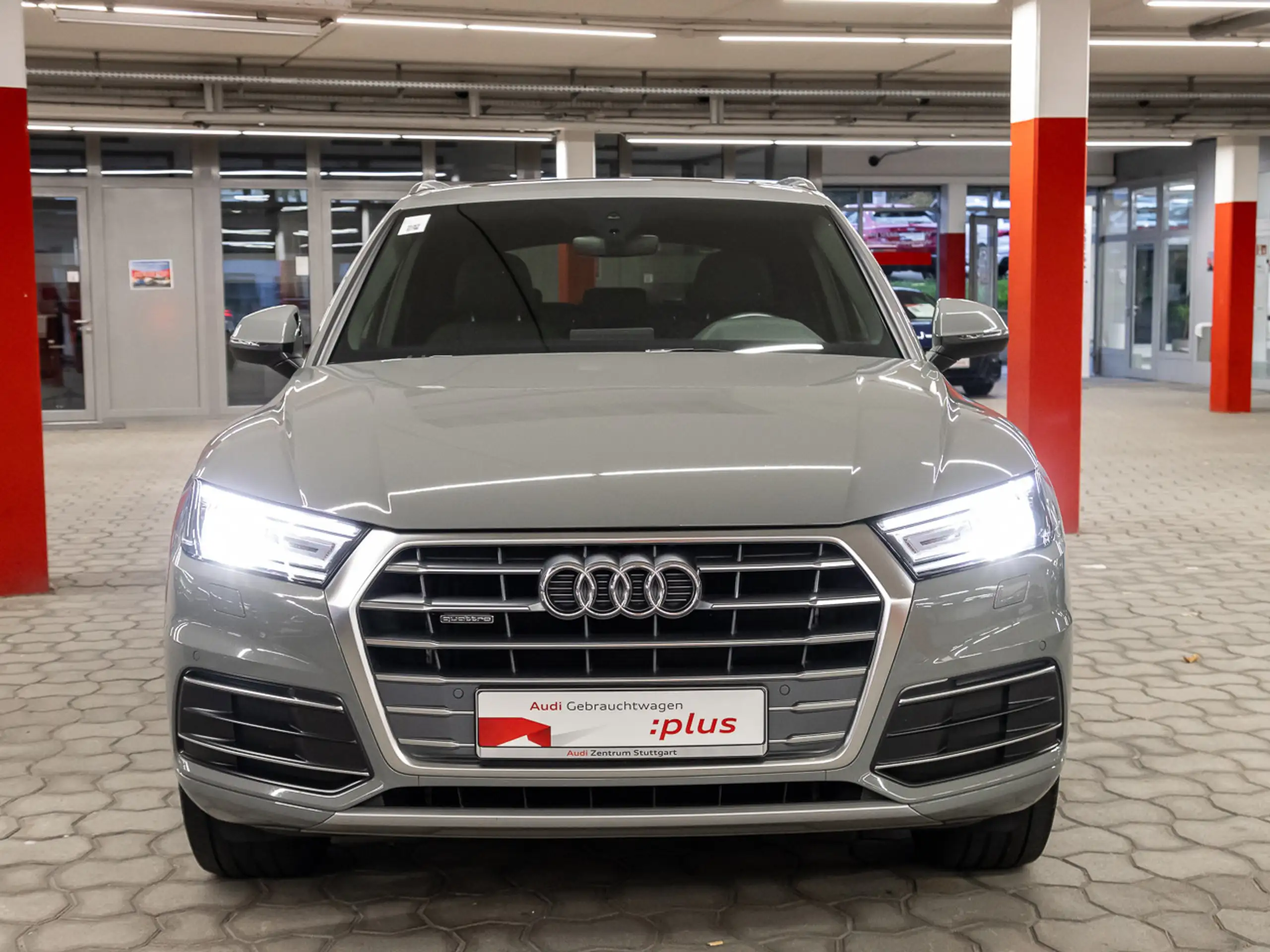 Audi - Q5