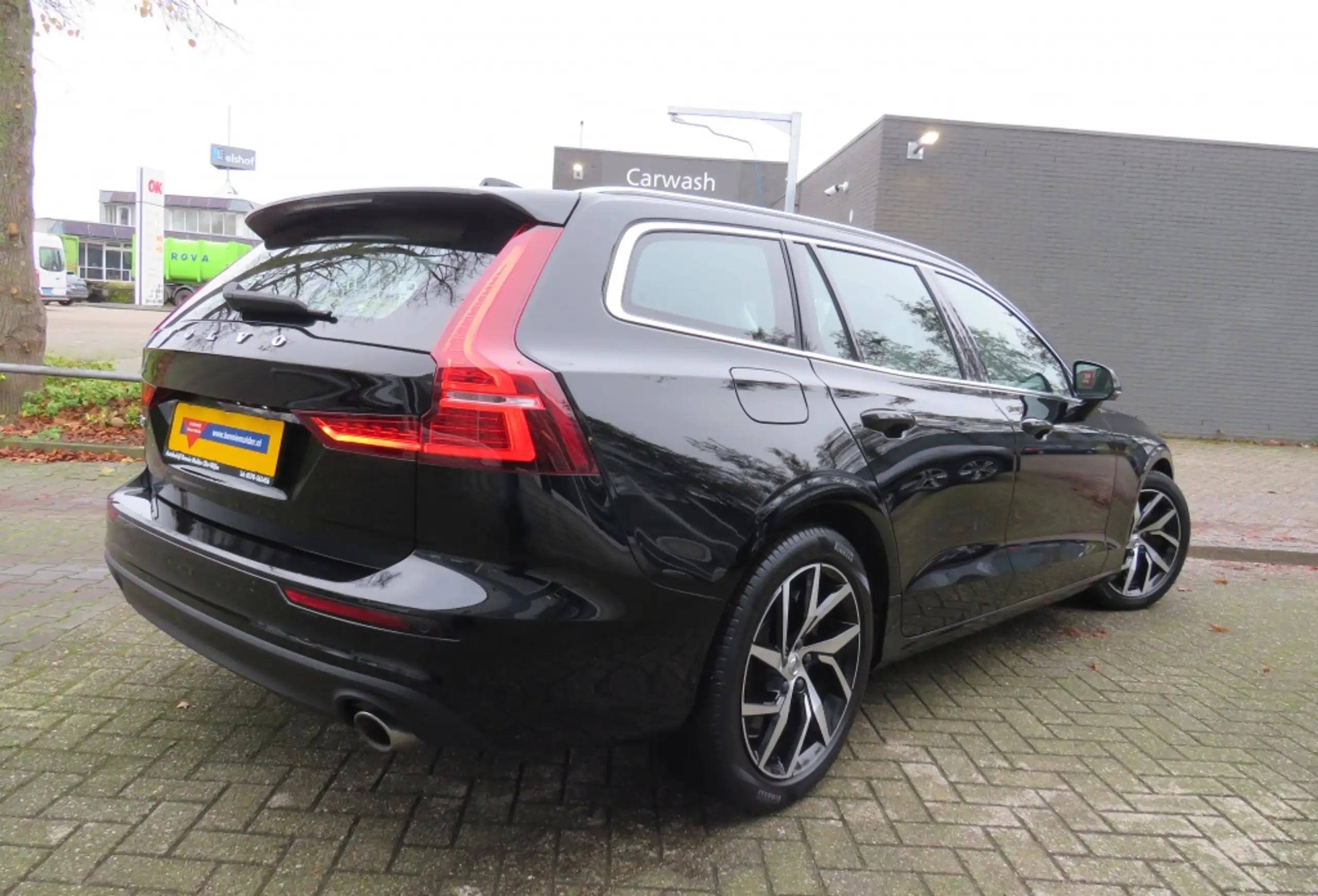 Volvo - V60