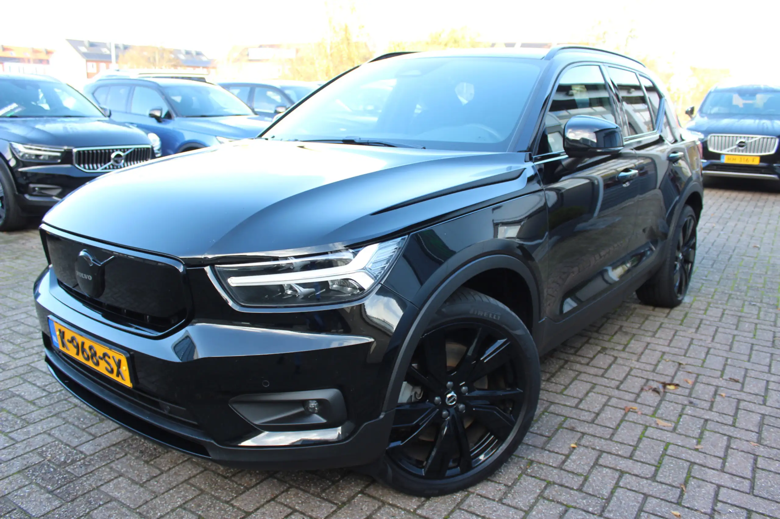 Volvo - XC40