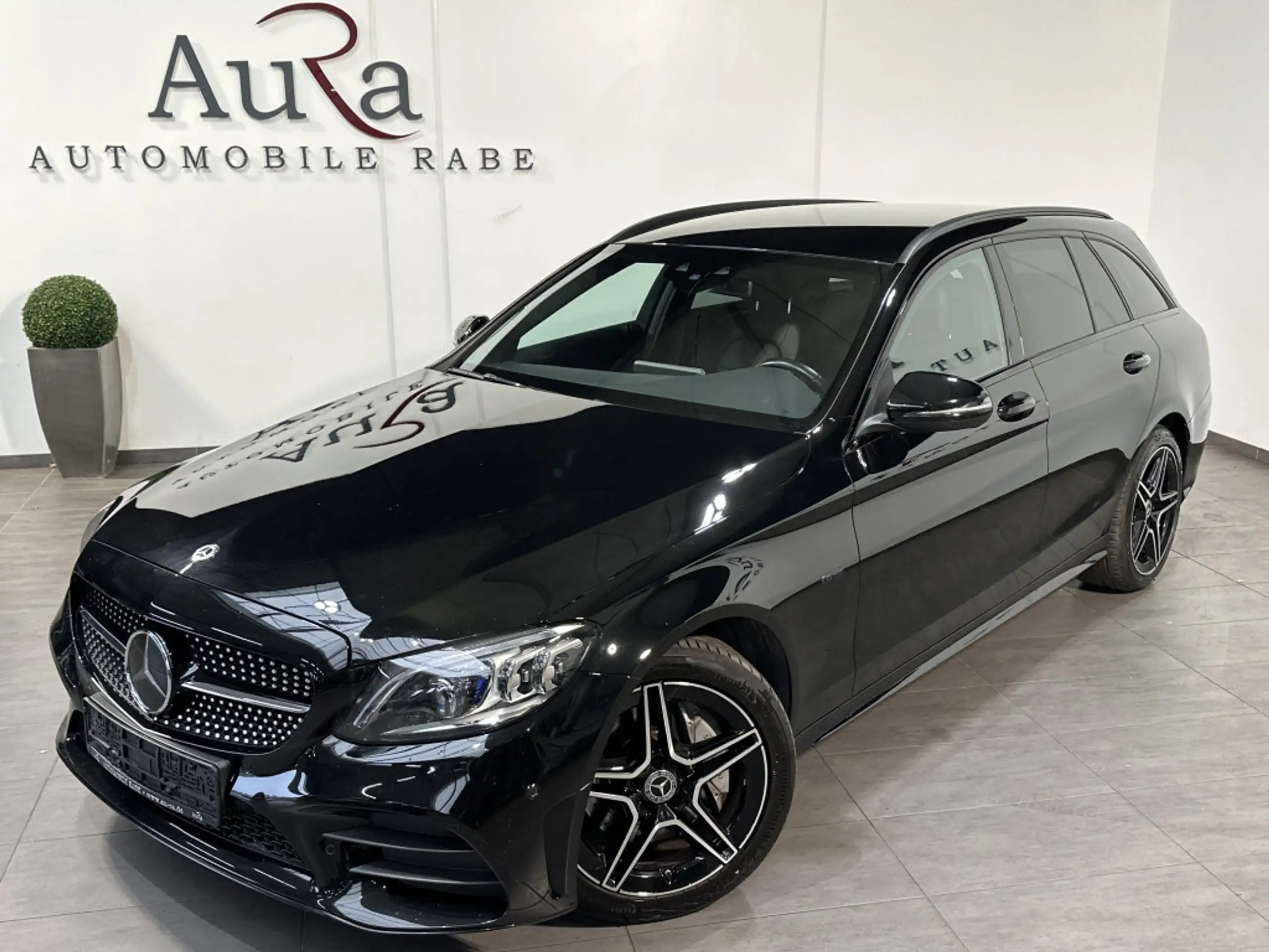 Mercedes-Benz - C 300