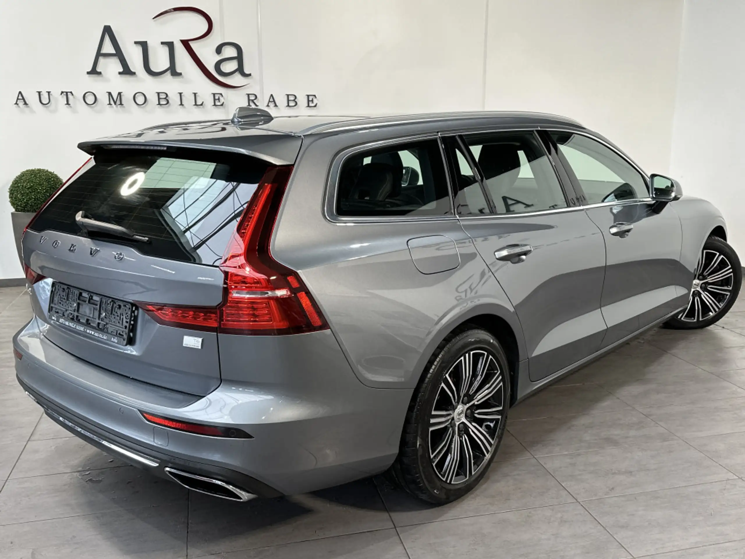 Volvo - V60