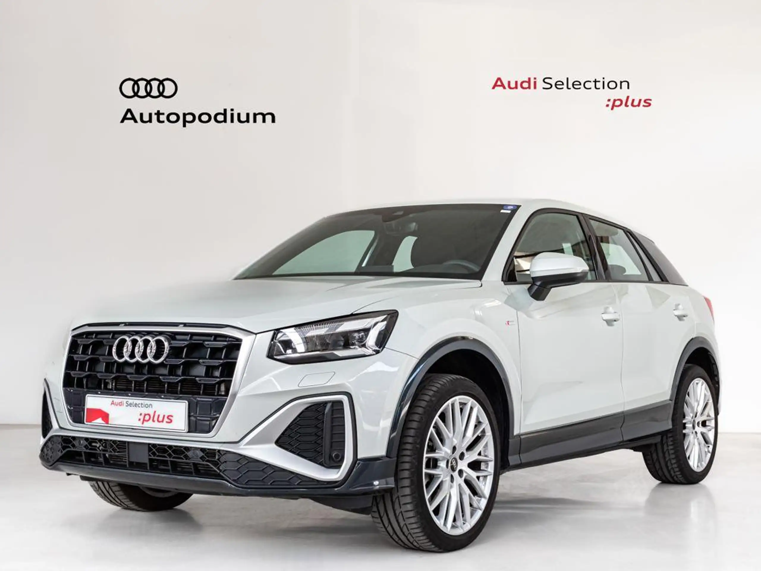 Audi - Q2