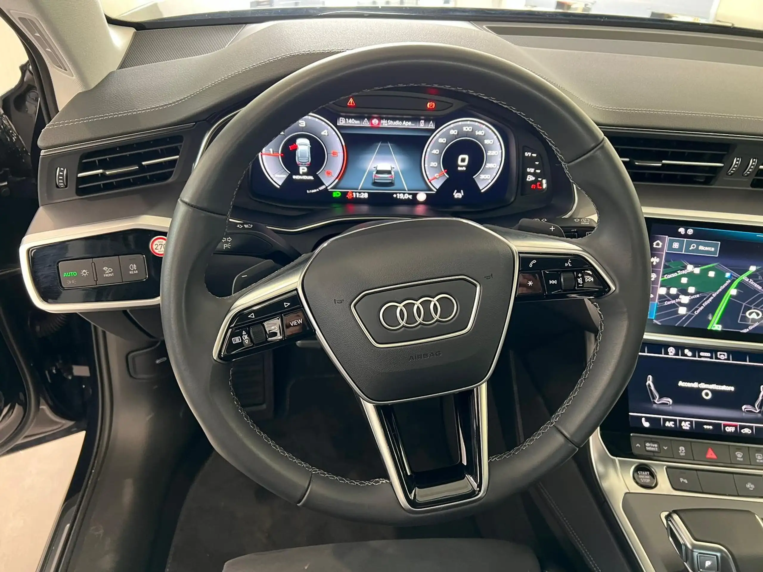 Audi - A6