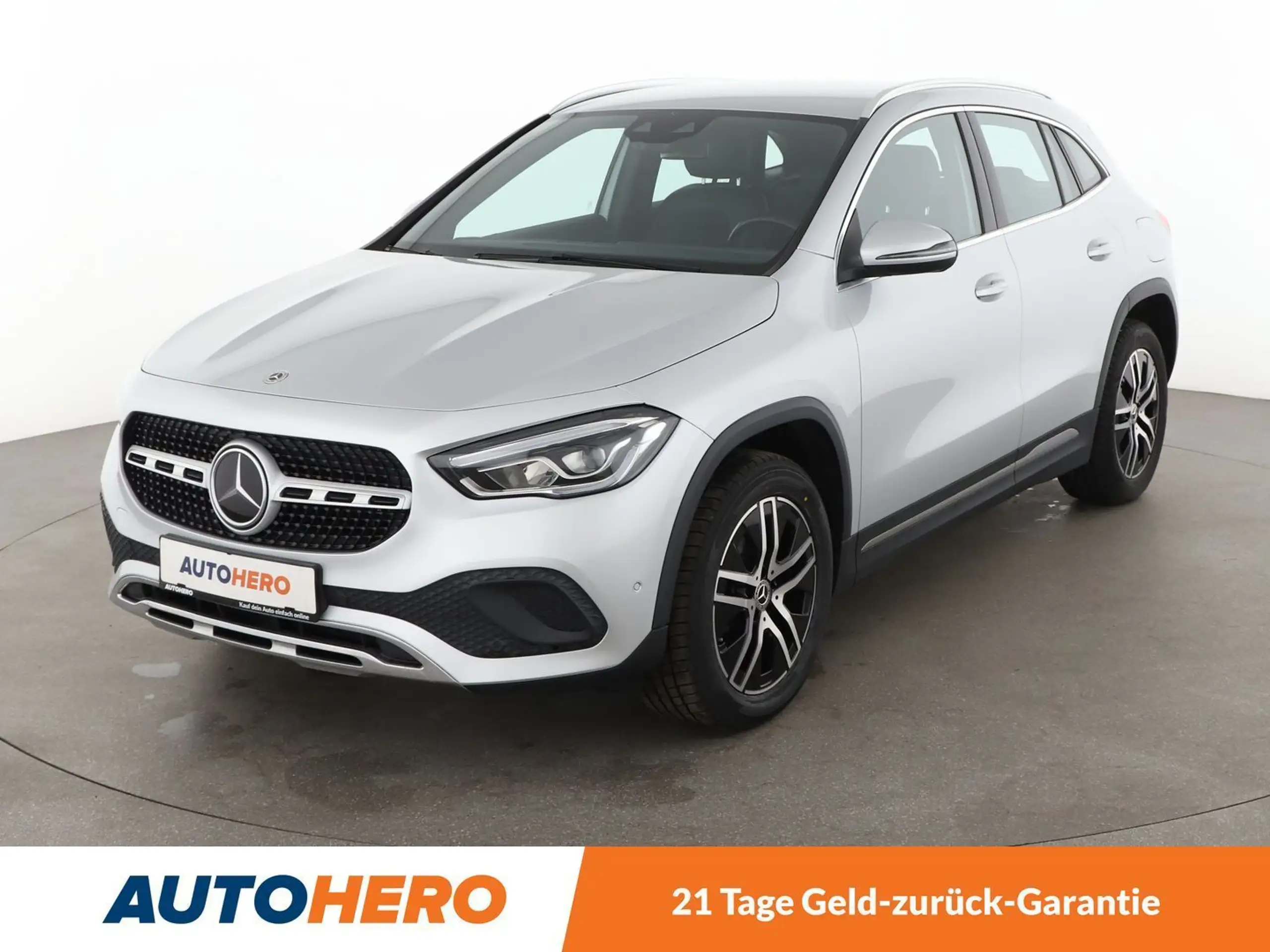 Mercedes-Benz - GLA 250