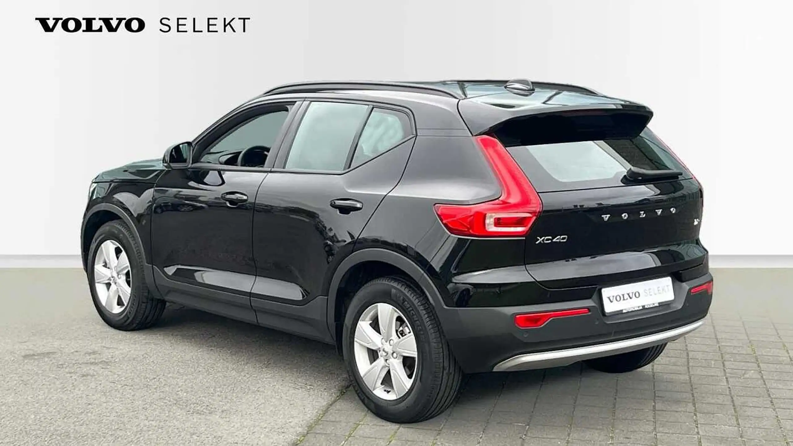 Volvo - XC40