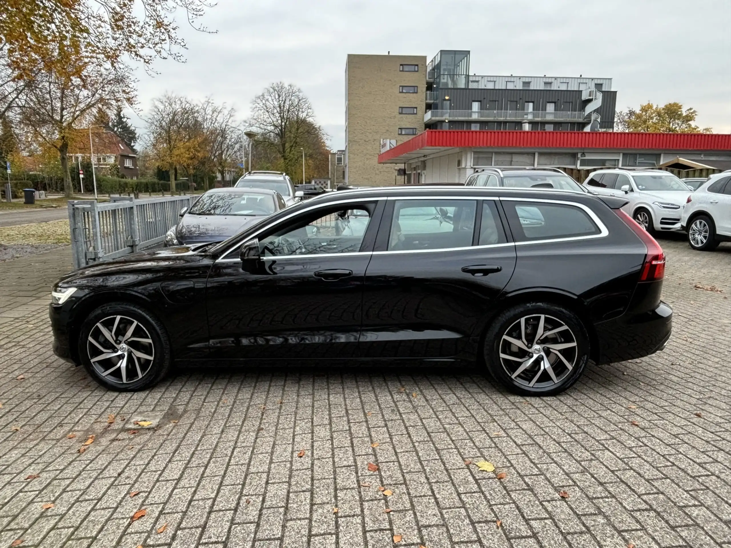 Volvo - V60