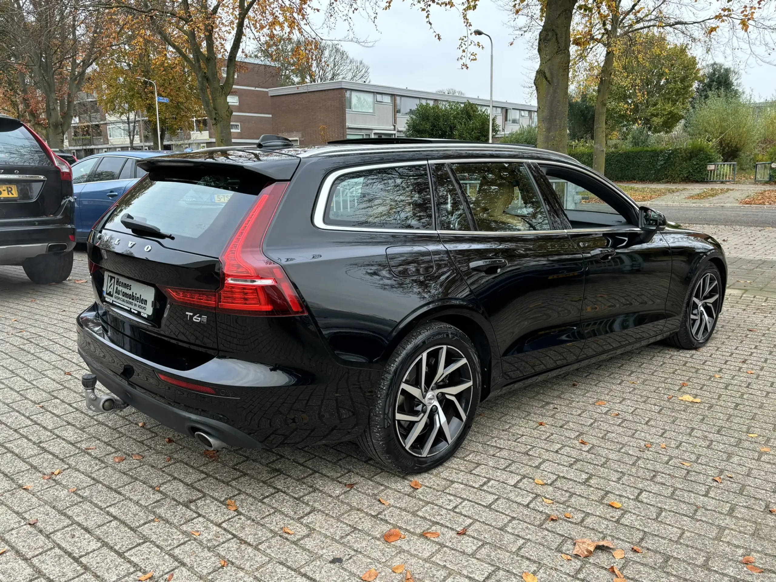 Volvo - V60