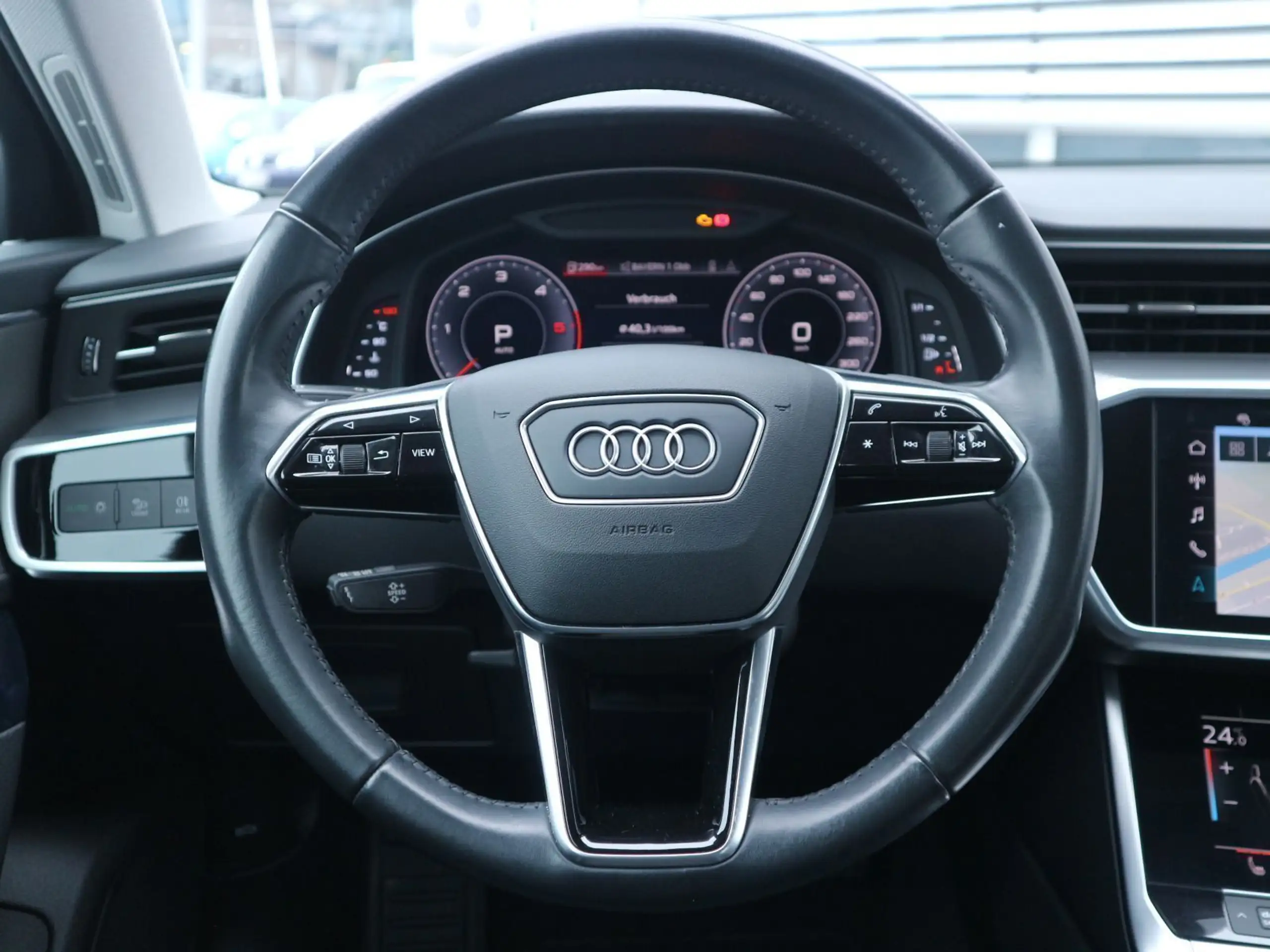 Audi - A6