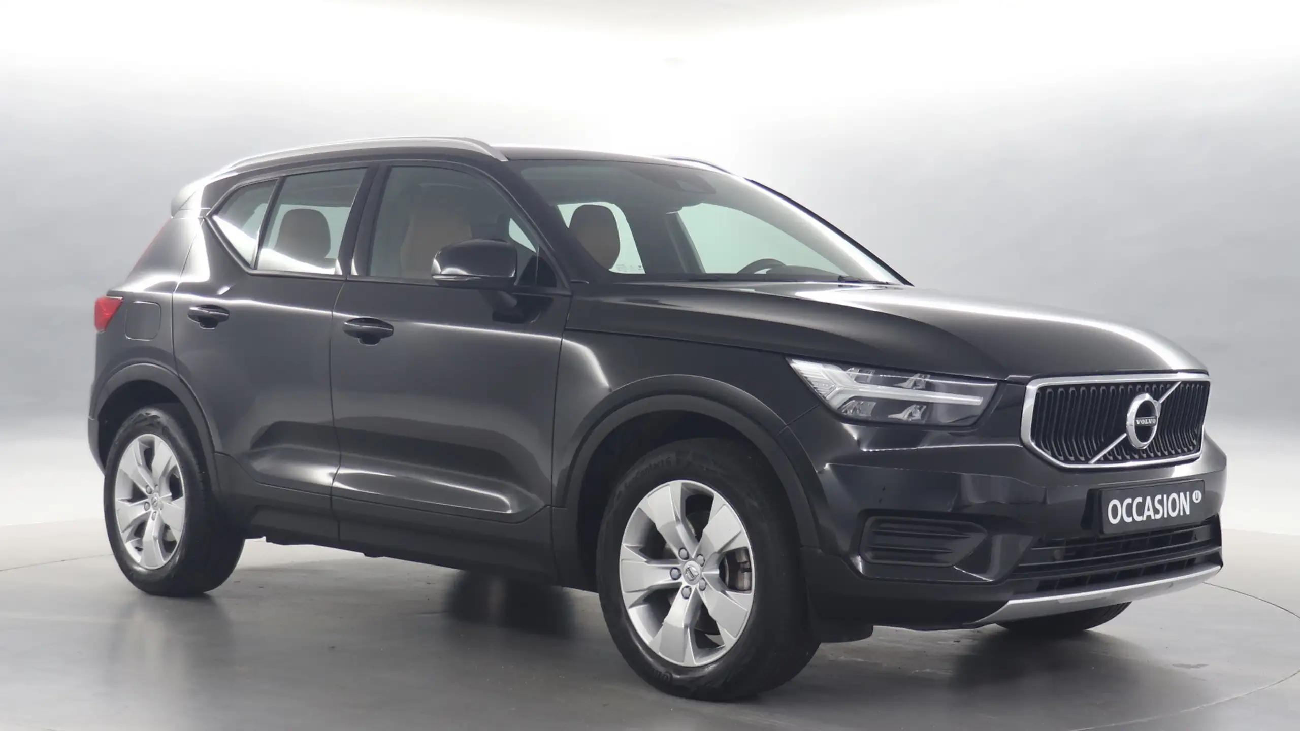 Volvo - XC40