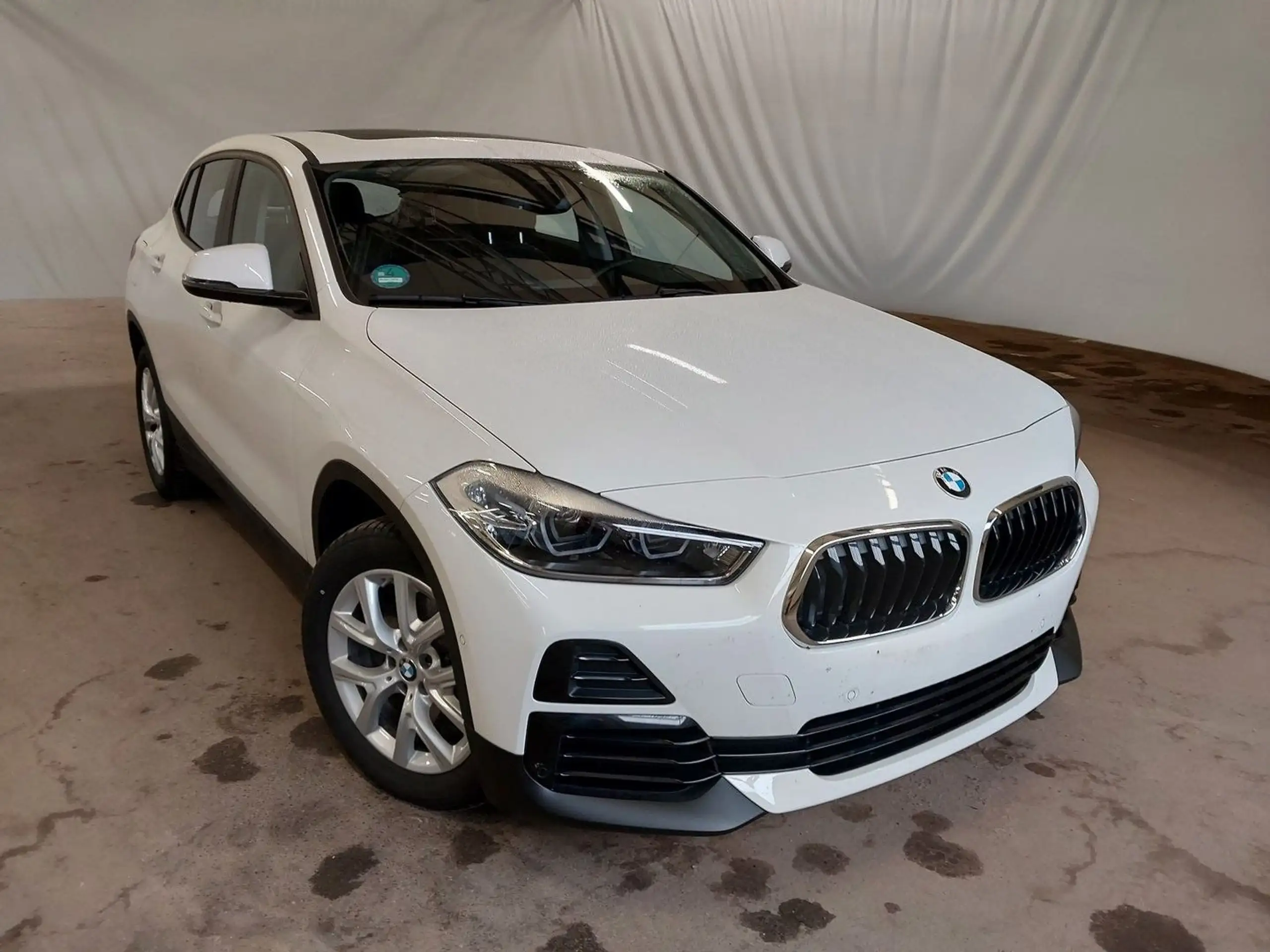 BMW - X2