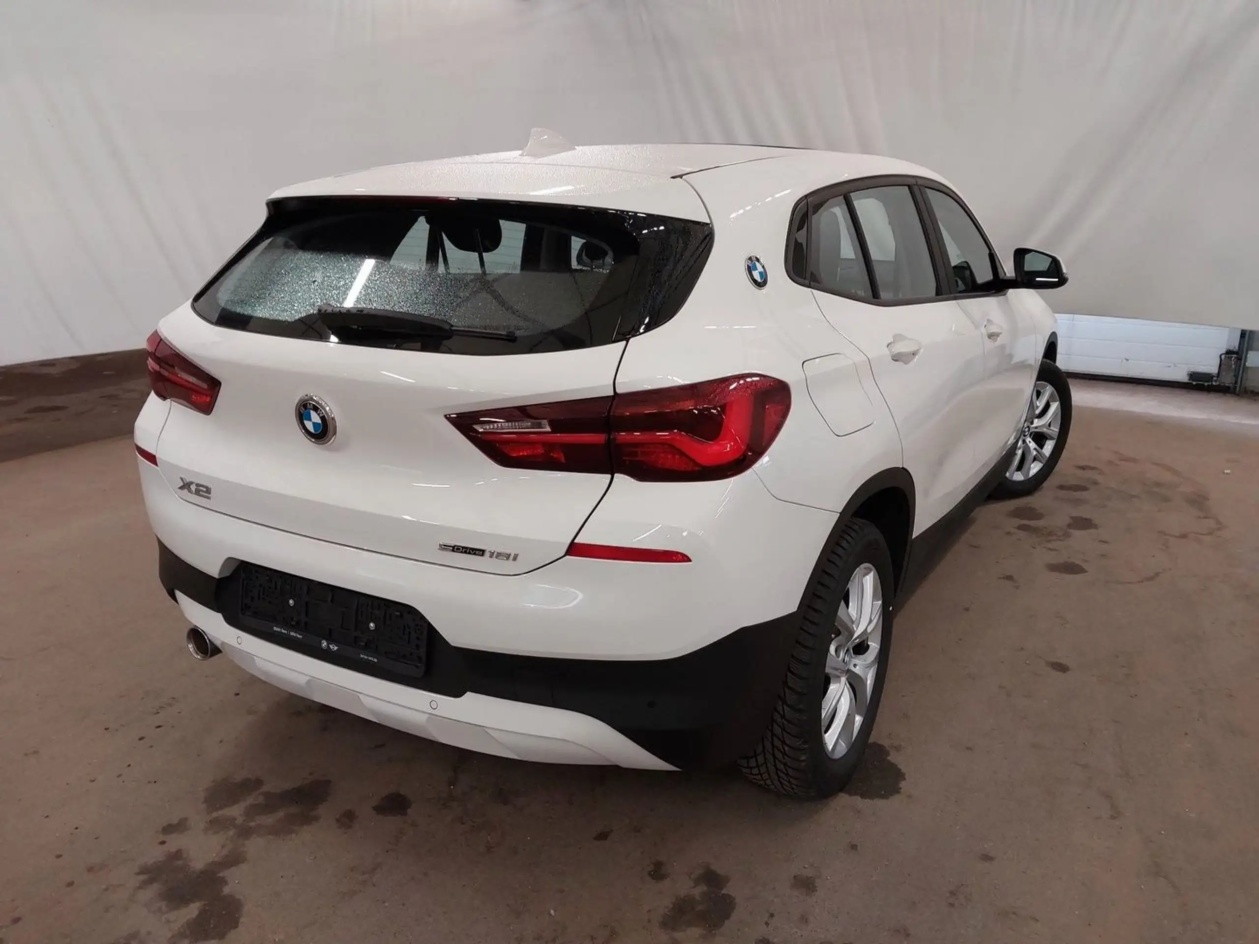 BMW - X2