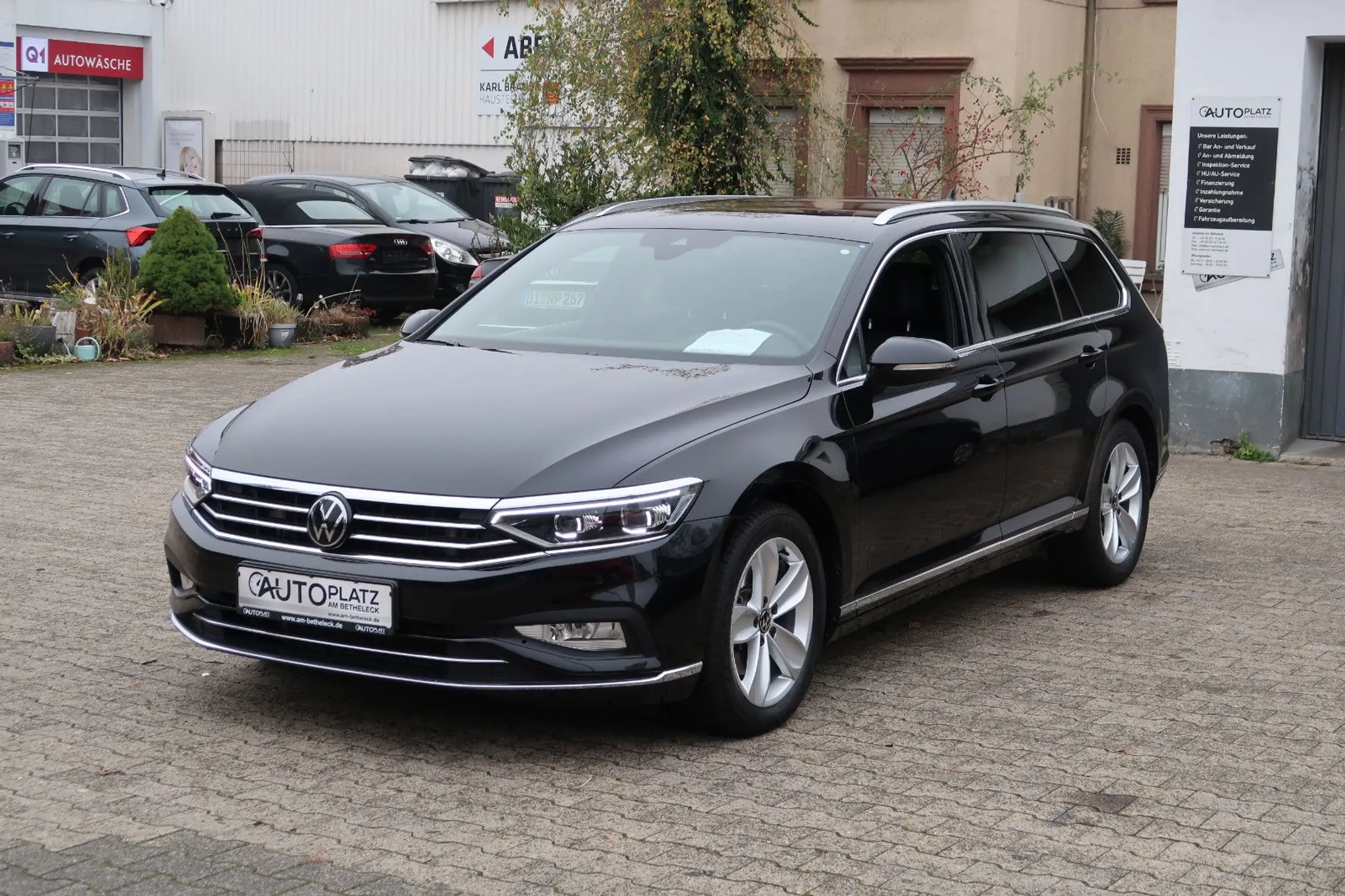 Volkswagen - Passat Variant