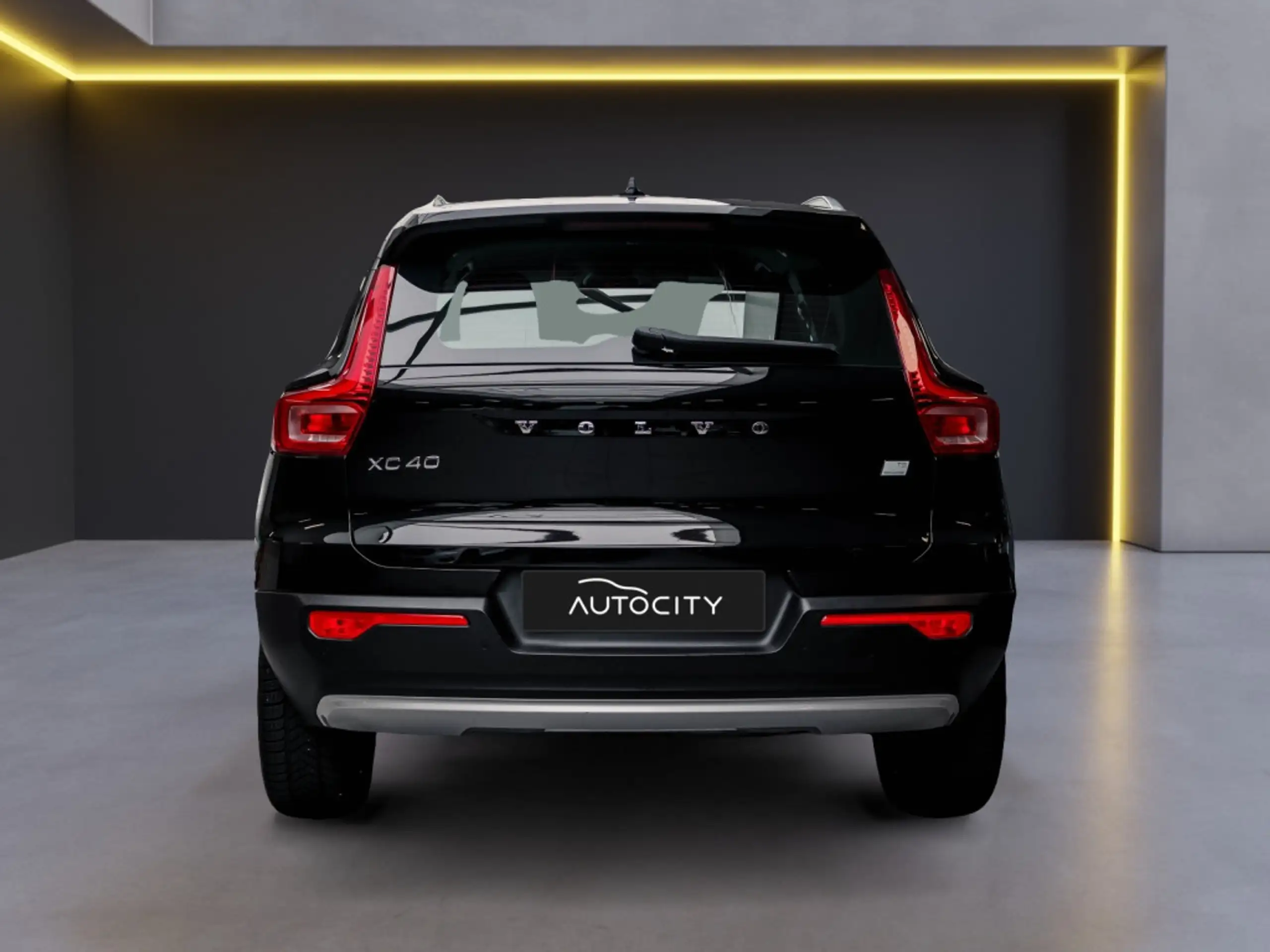 Volvo - XC40