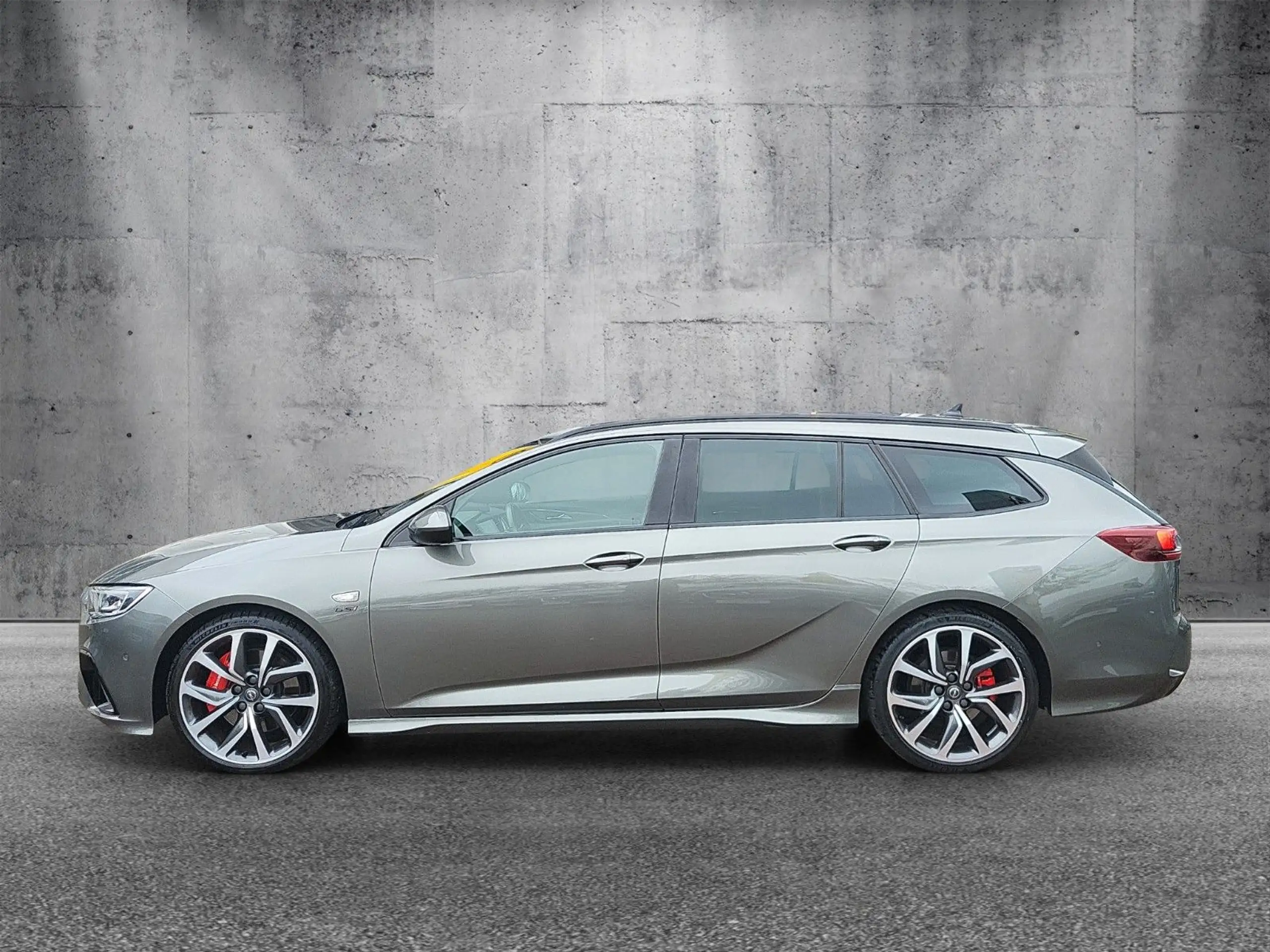 Opel - Insignia