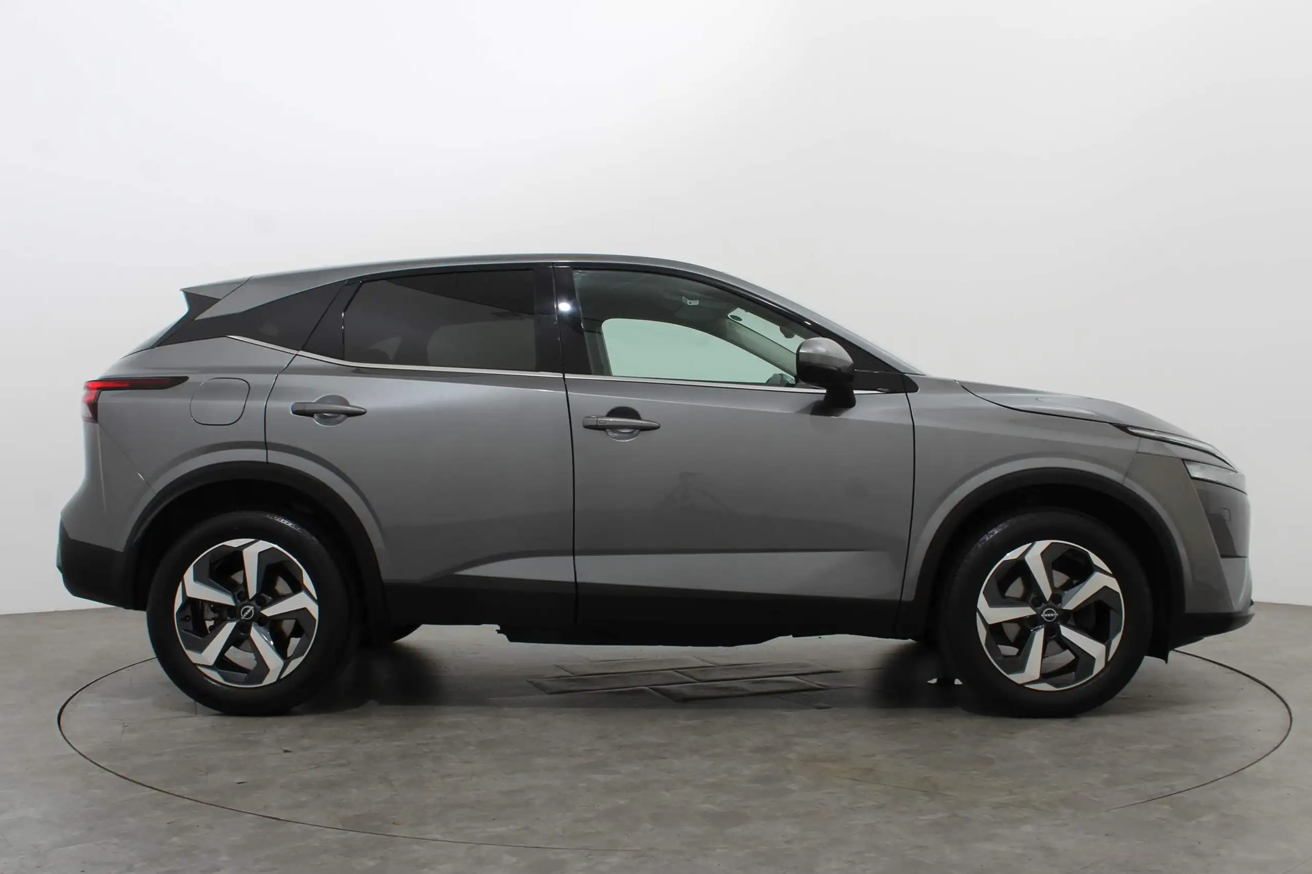 Nissan - Qashqai