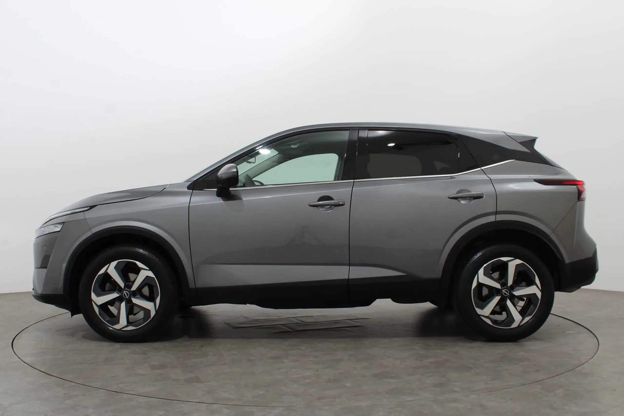 Nissan - Qashqai