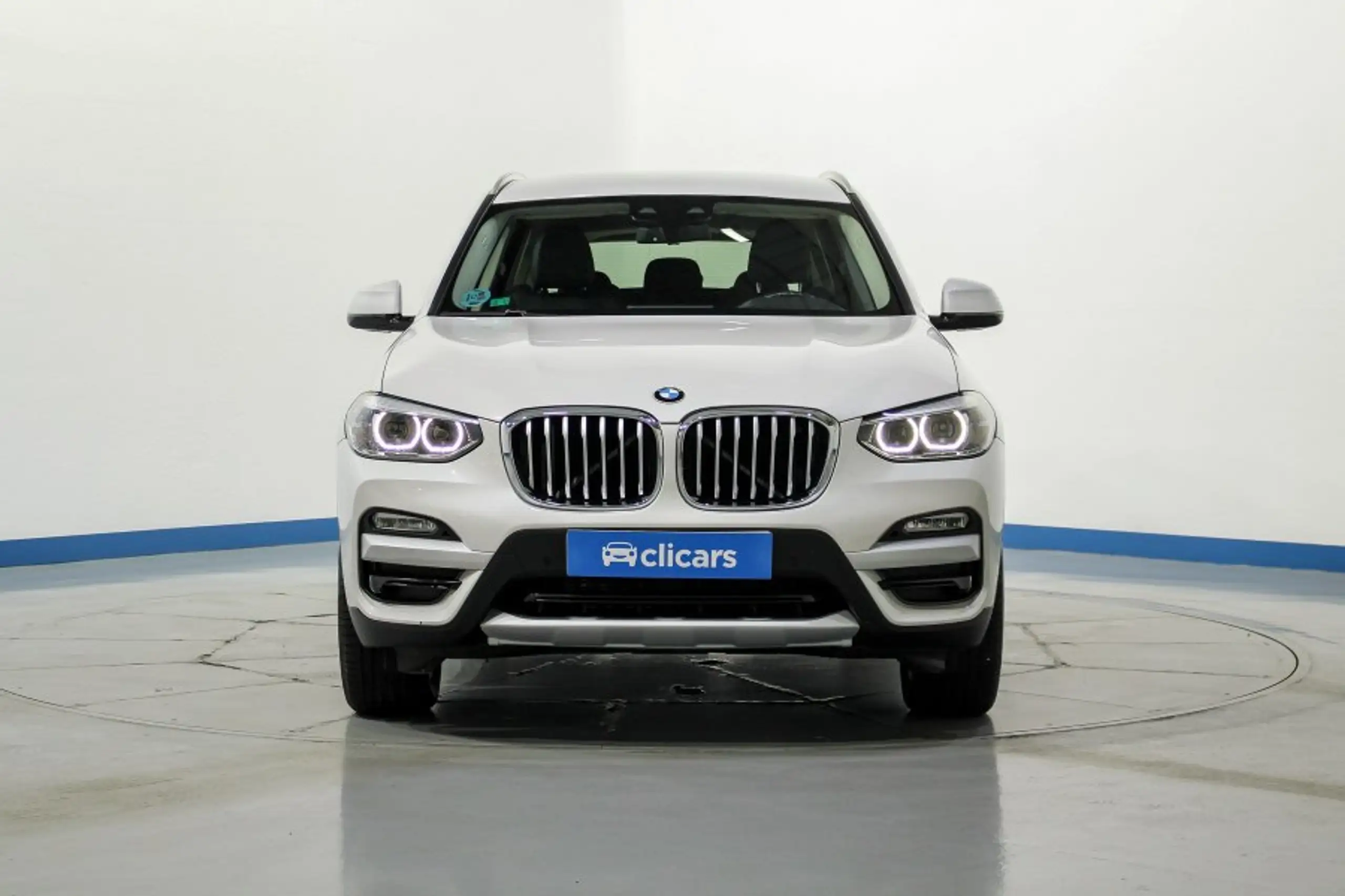 BMW - X3